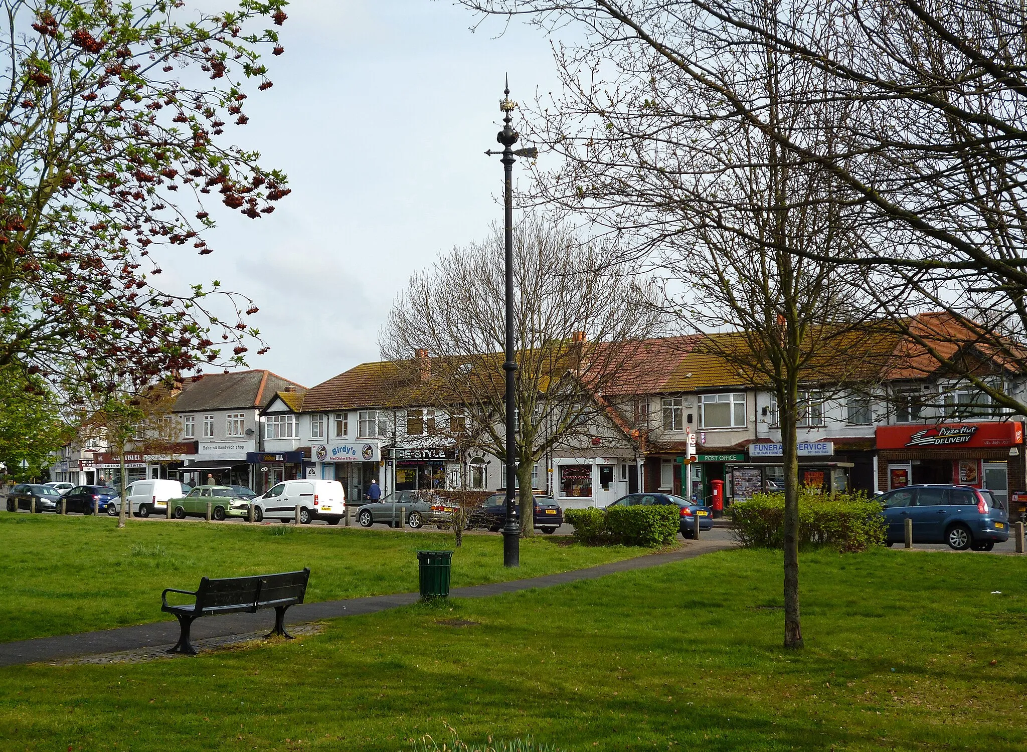 Photo showing: Carshalton:  Wrythe Green