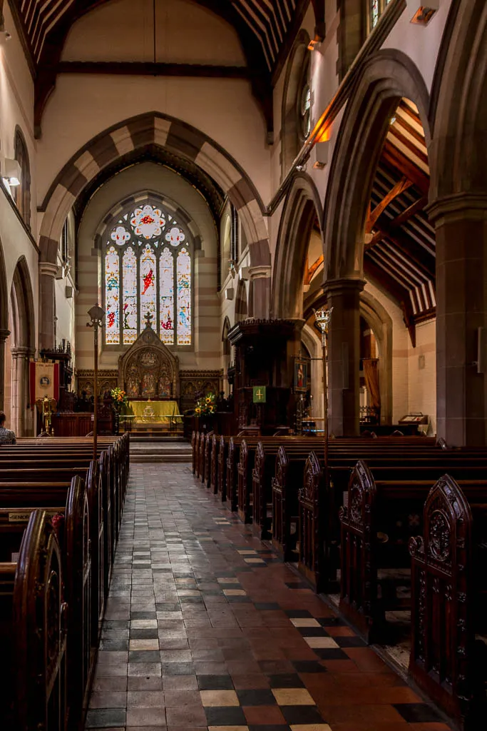 Photo showing: Church Interior, John the Baptist Church, Barnet