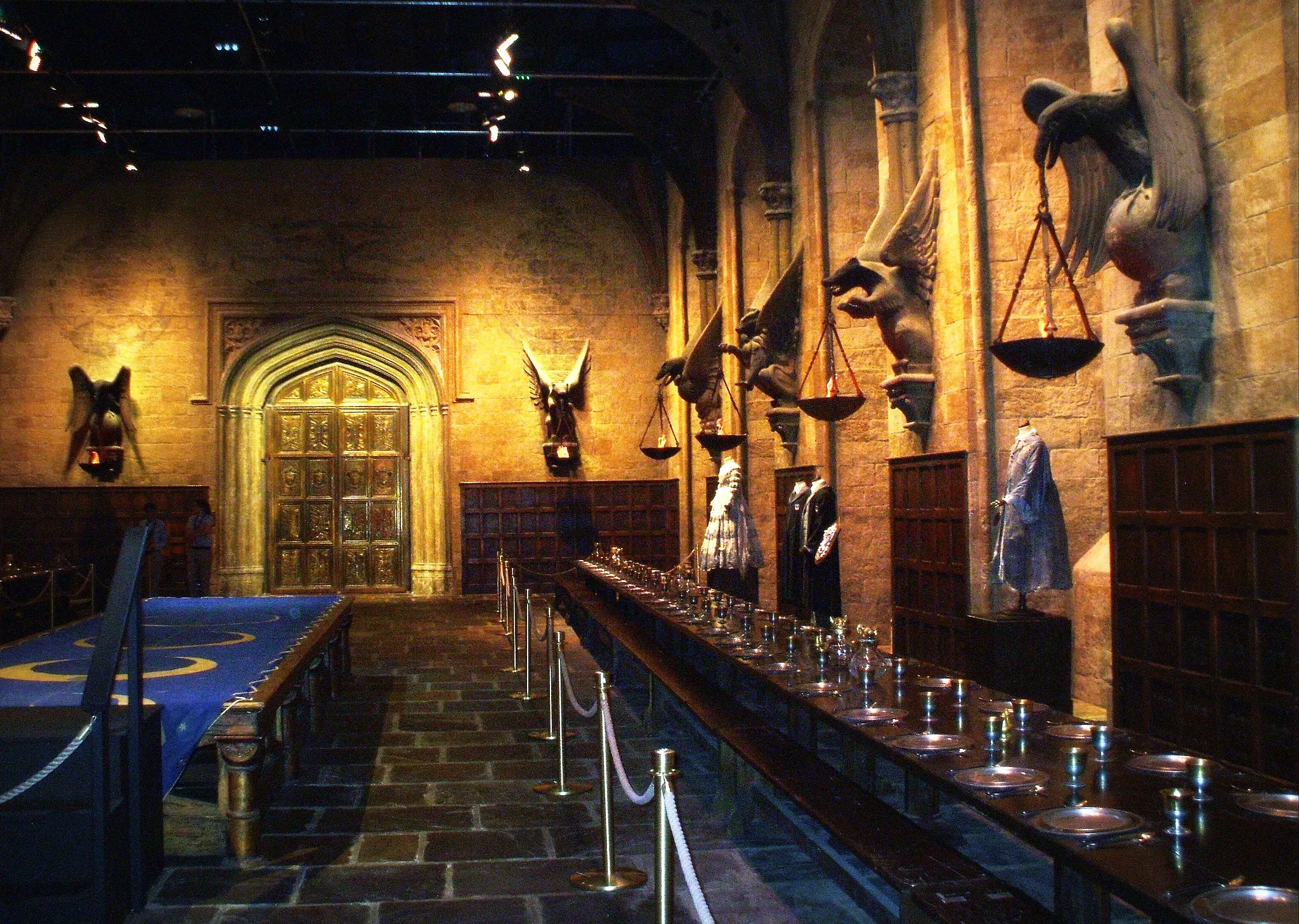 Photo showing: The Great Hall, Hogwarts film set at Warner Bros. Studios, Leavesden, UK