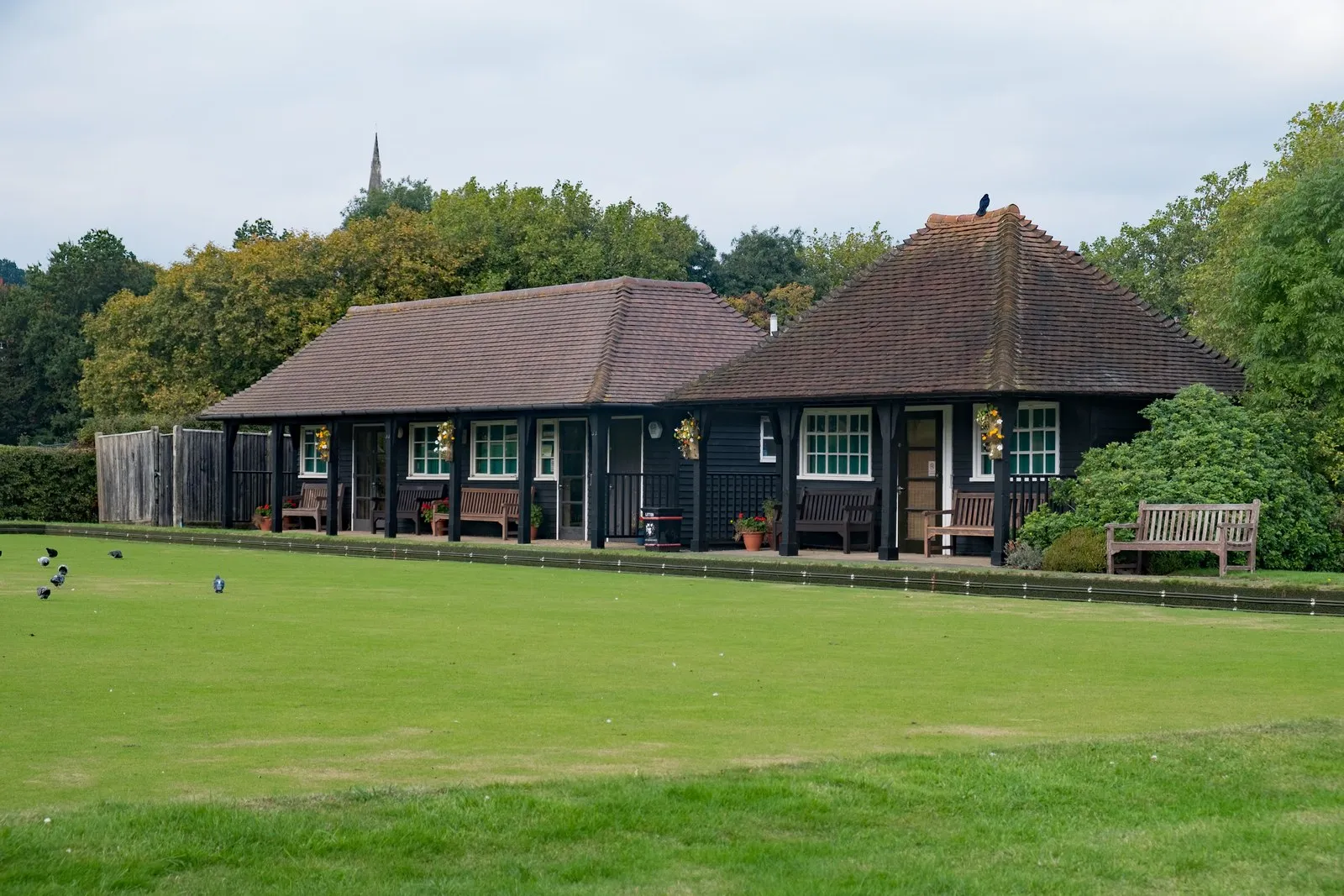 Photo showing: Bowling green pavilion, Parliament Hill Fields