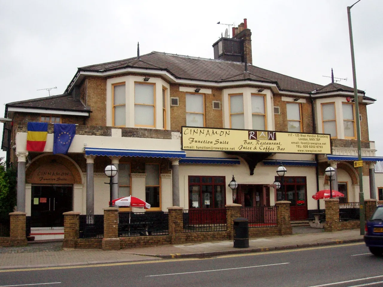 Photo showing: Now an Indian pub/restaurant.
Address: 117-125 West Hendon Broadway, Edgware Road.
Former Name(s): The Harp (or The Welsh Harp).
Links:
Pubs Galore
Beer in the Evening (The Harp)
London Eating

Qype