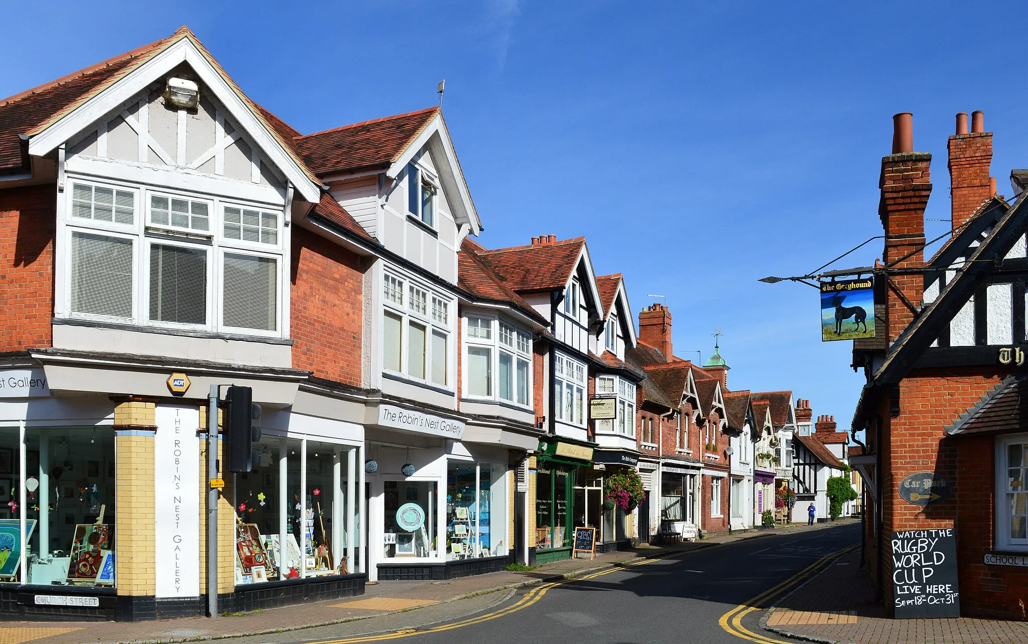 Photo showing: High Street, Wargrave, Berkshire