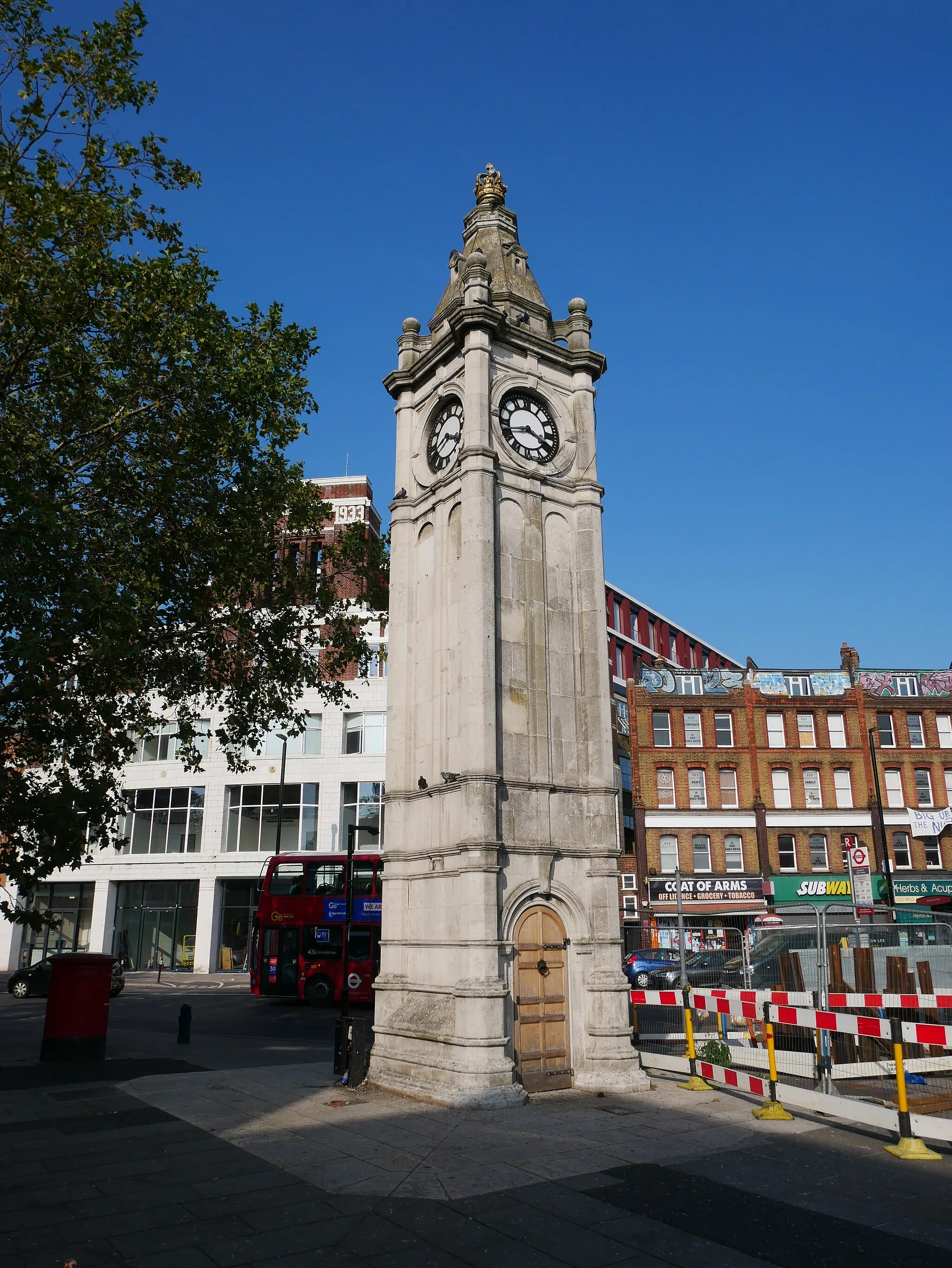 Photo showing: The clock tower in Lewisham as seen from the south.
