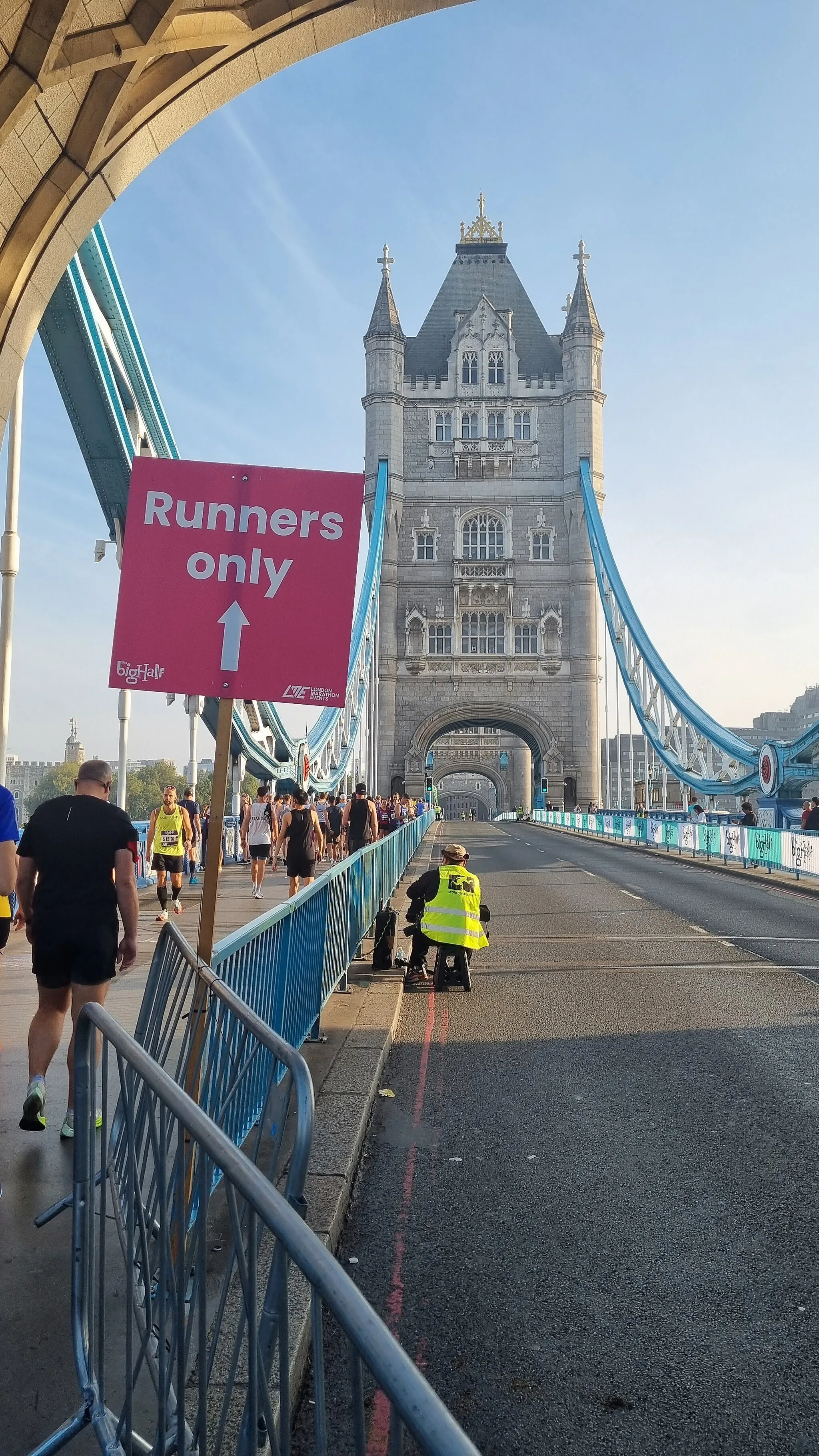 Photo showing: 'Runners only' sign for Big Half on London's Tower Bridge before start of 2023 Big Half