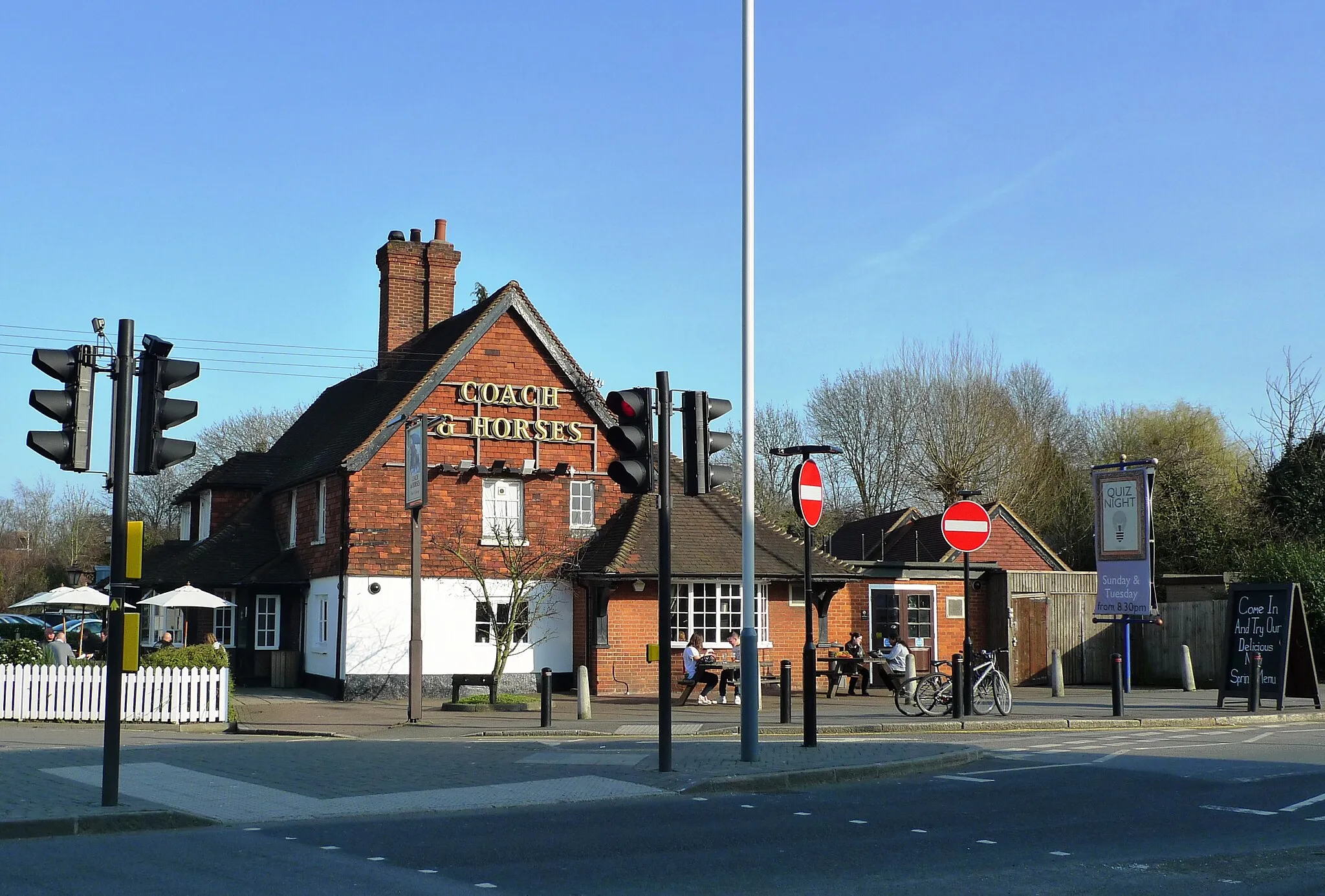 Photo showing: By far the oldest pub in the area, with a large beer garden.
Address: 1 High Road.
Former Name(s): The Chequers (on the same site).
Owner: Stonegate Pub Company (website); Mitchells and Butlers [Ember Inns] (former); Ind Coope (former).
Links:
Fancyapint
Pubs Galore
Beer in the Evening

Dead Pubs (history)