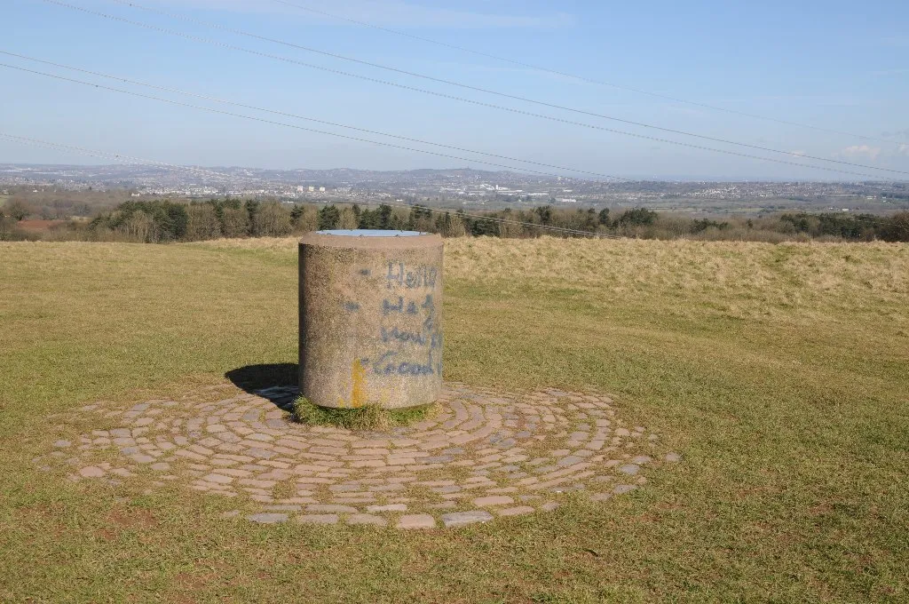 Photo showing: Toposcope on Windmill Hill in the Waseley Hill