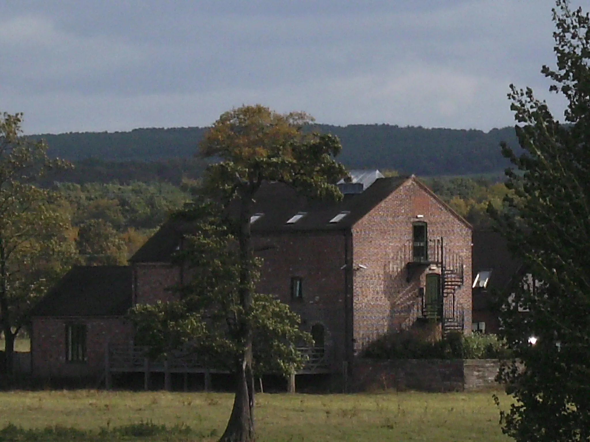 Photo showing: The Roller Mill, Penkridge, Staffordshire. An iron rolling in the early 19th century, it now houses a resource centre for Staffs Age UK.