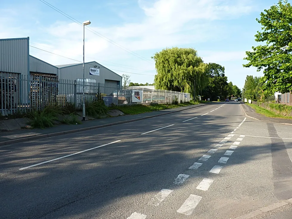 Photo showing: Four Ashes Industrial Estate