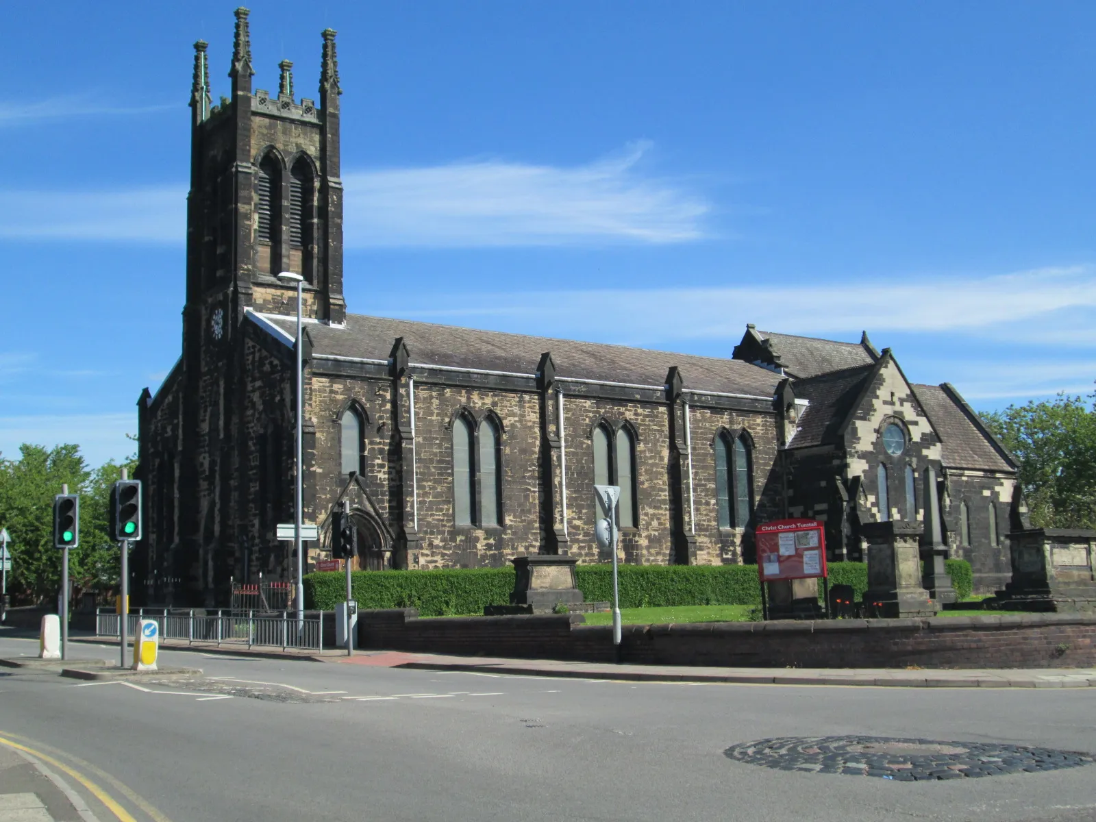 Photo showing: Christ Church, Tunstall