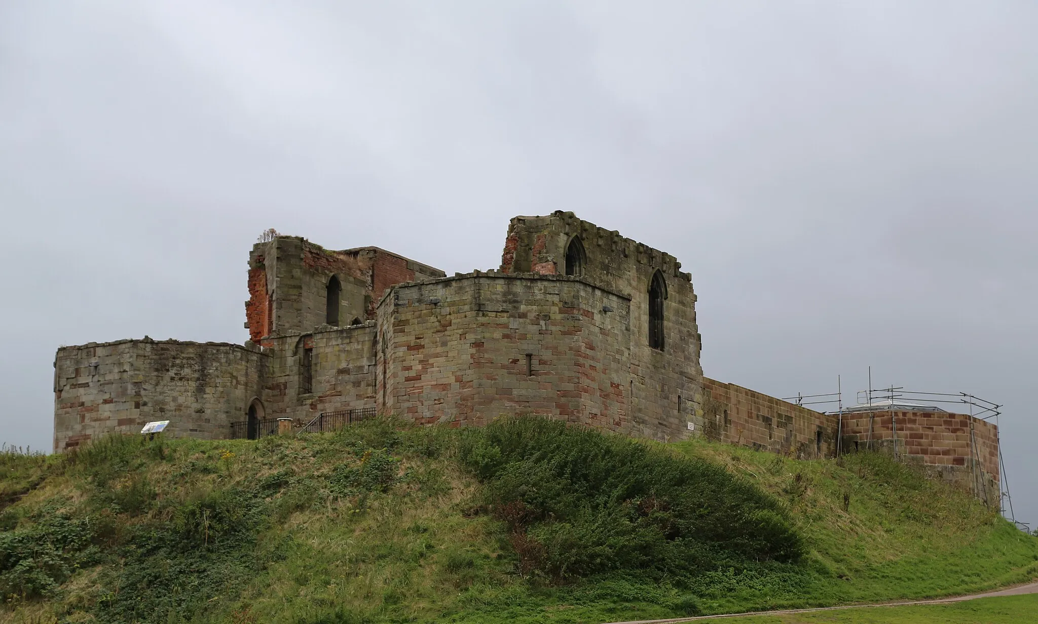 Photo showing: Photo of Stafford castle