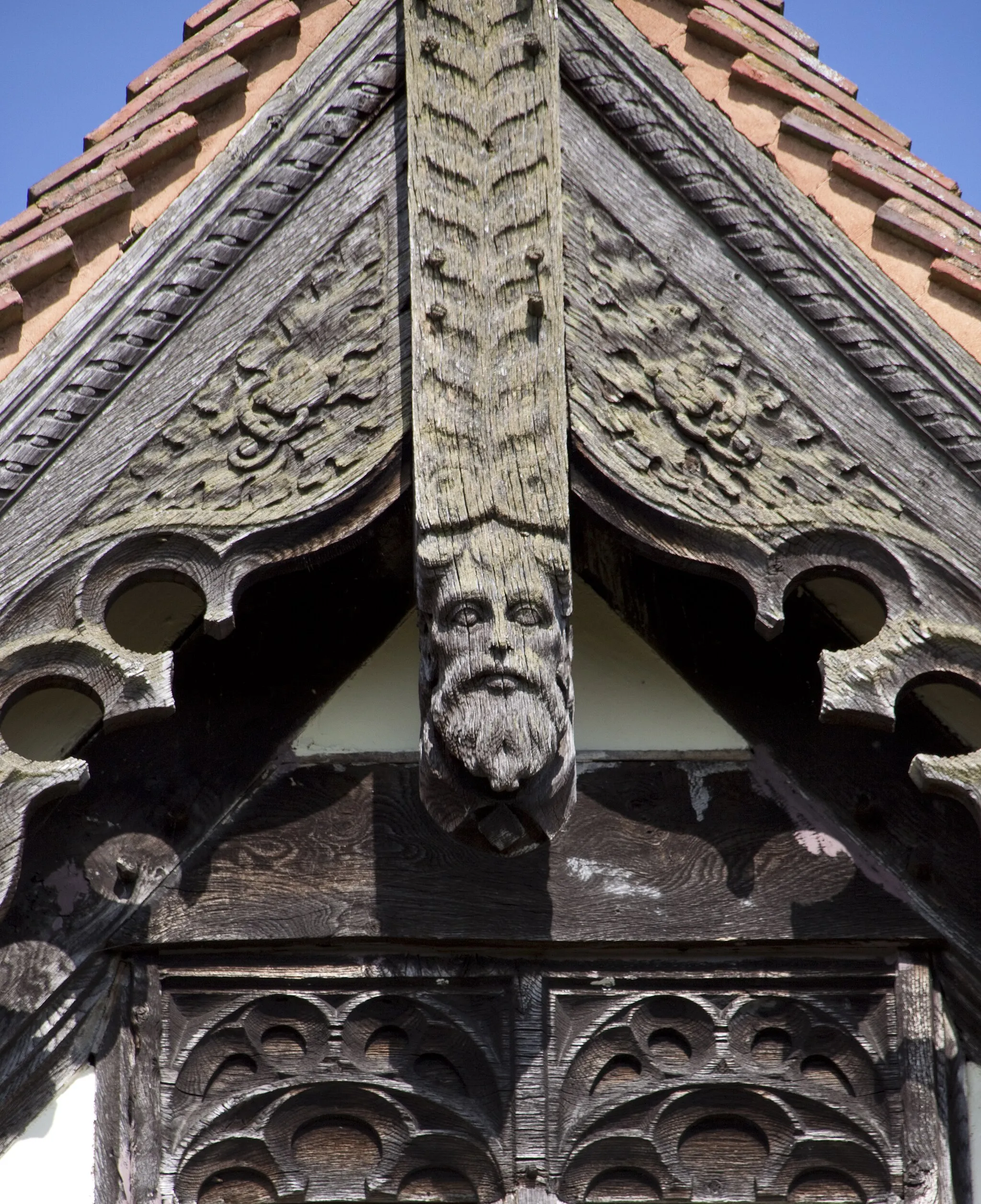 Photo showing: Carving Wightwick Manor 1