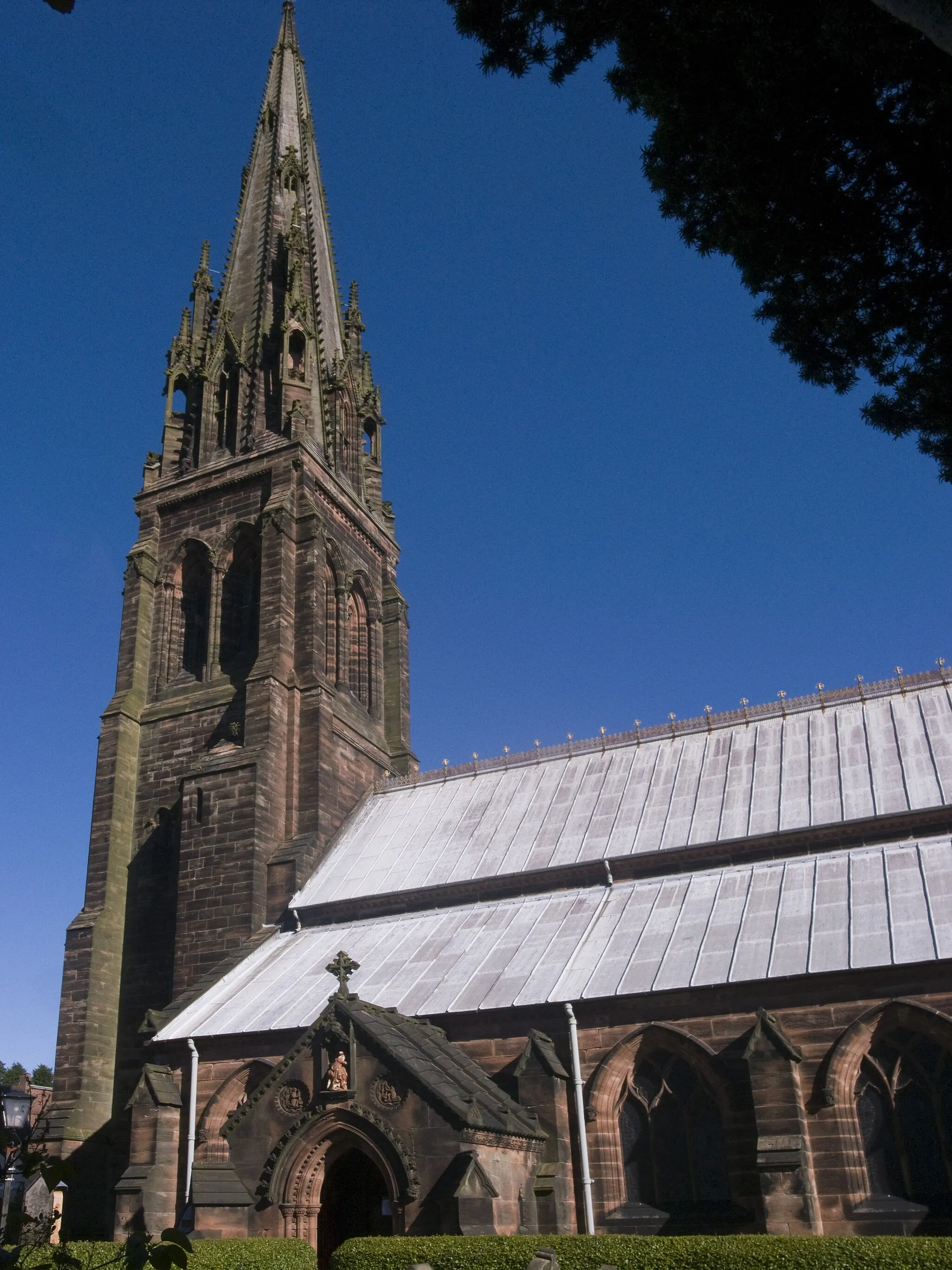 Photo showing: St. Giles' Catholic Church, Cheadle, Staffordshire, England.