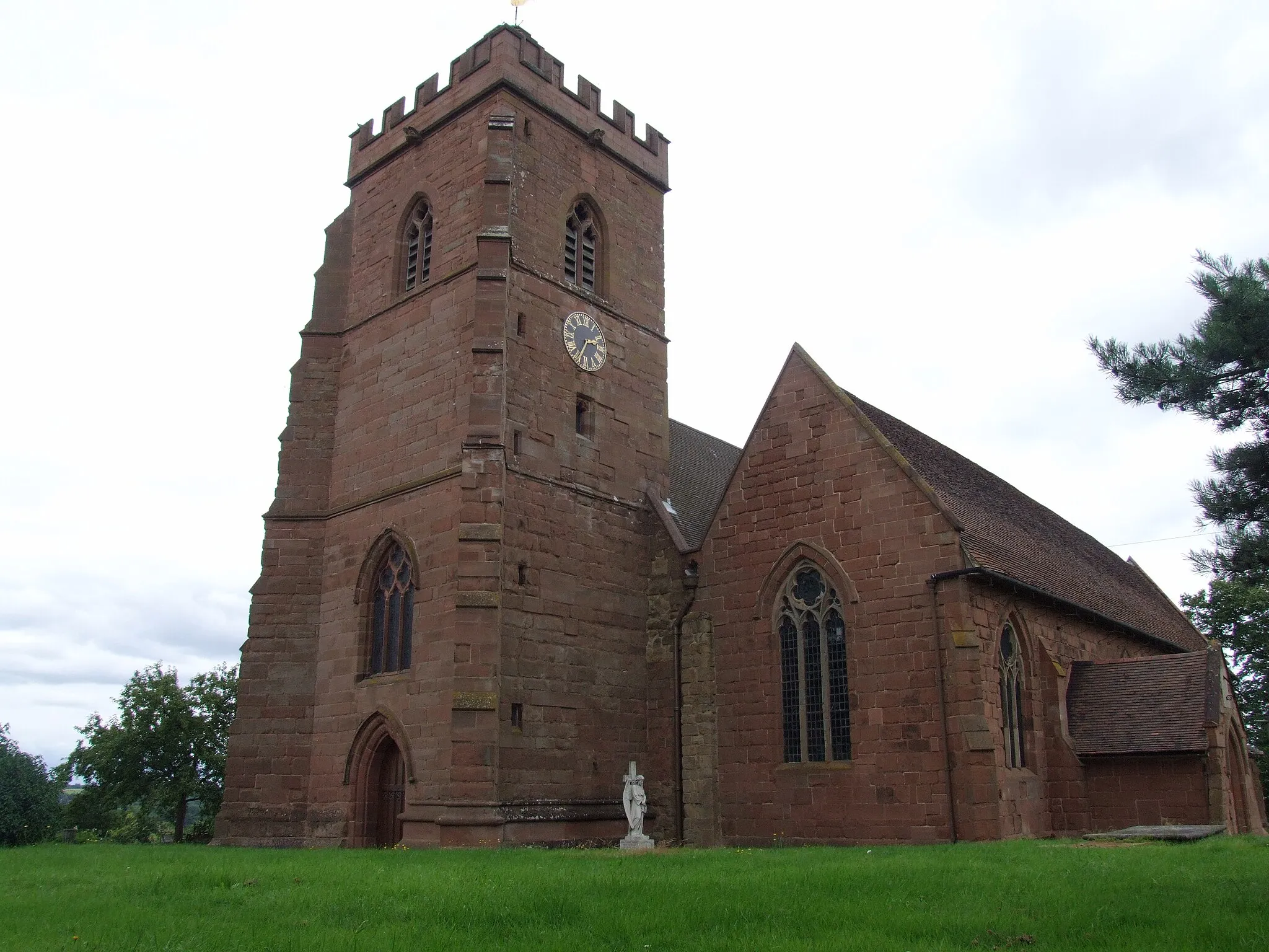 Photo showing: St. Peters, Kinver