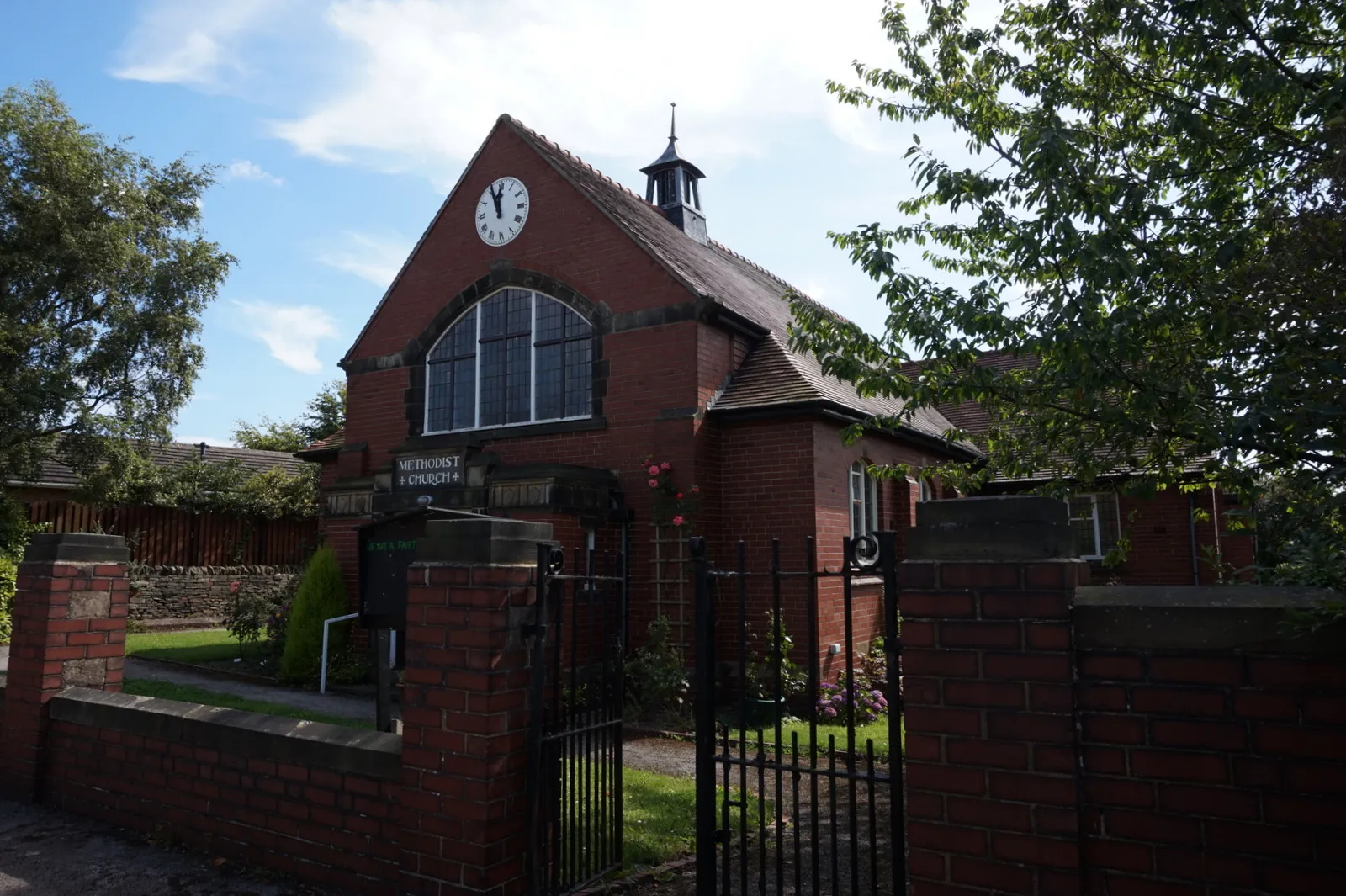 Photo showing: Methodist Church, Silkstone Common