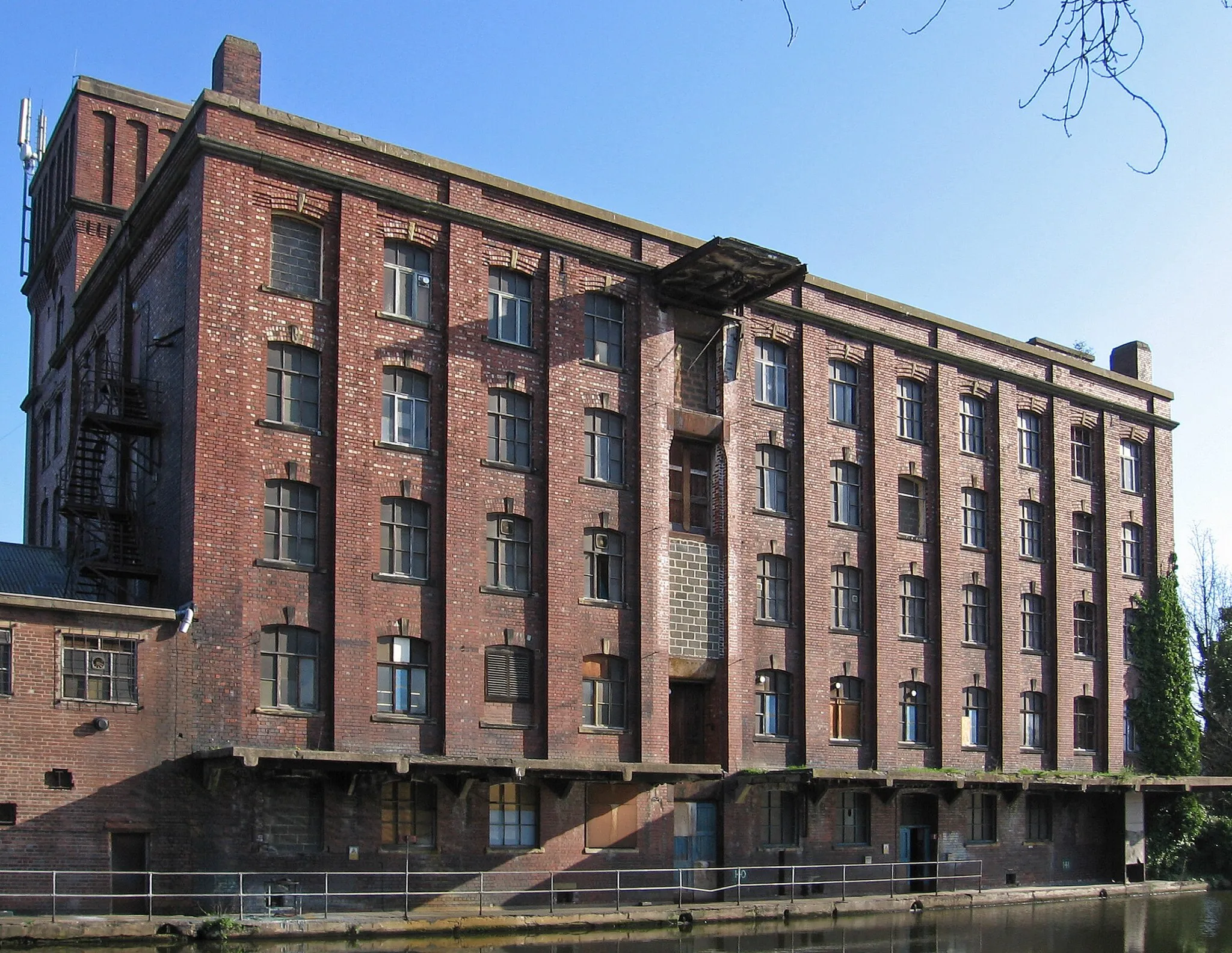 Photo showing: Mexborough - former BBCS Flour Mill