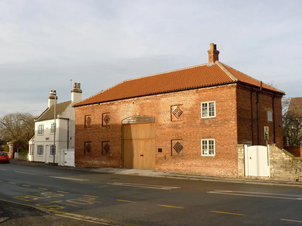 Photo showing: Dovecote Barn, Main Street