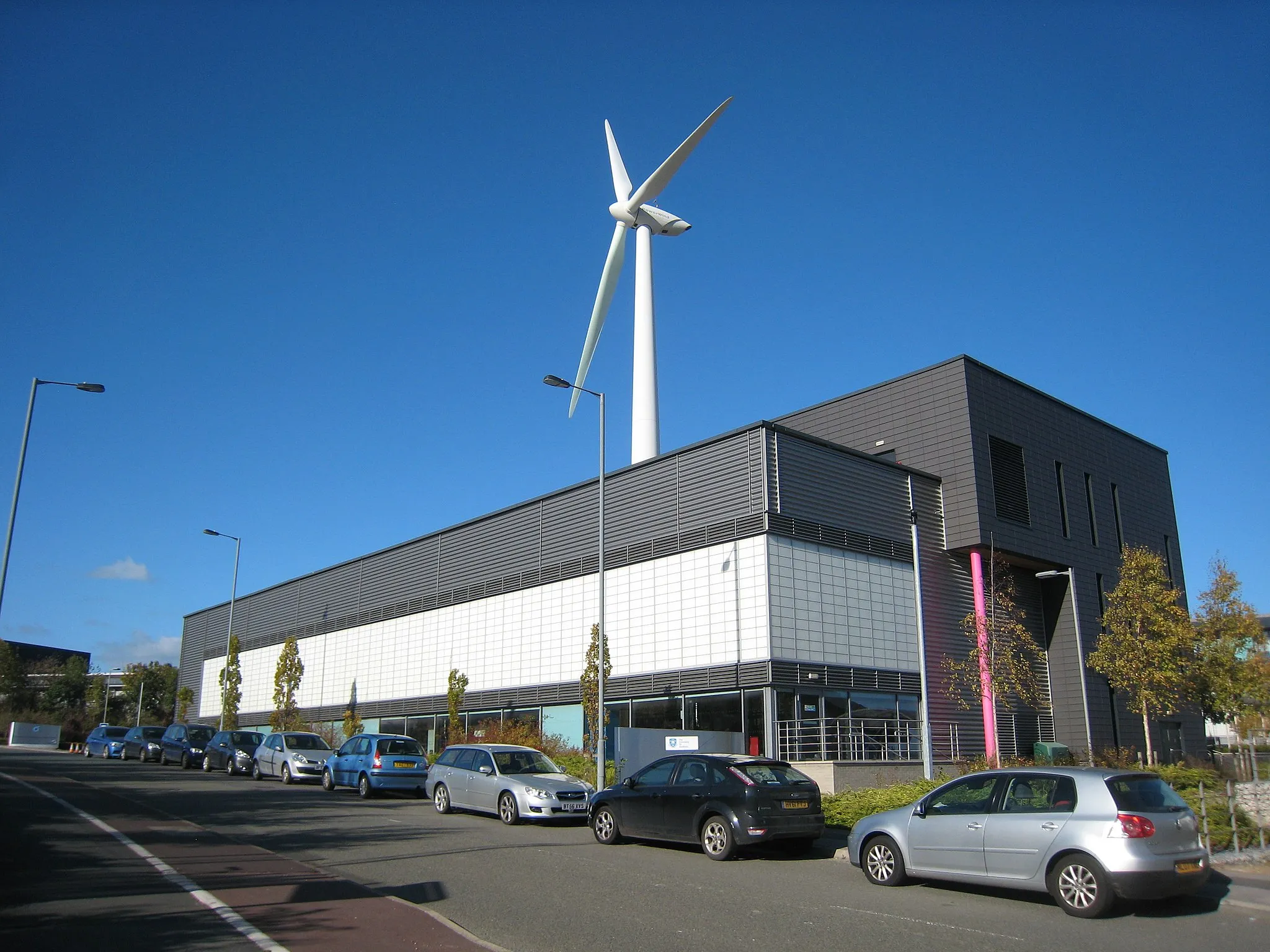 Photo showing: AMRC Knowledge Transfer Centre, Advanced Manufacturing Research Centre, Brunel Way, Catcliffe, Rotherham, S60 5WG