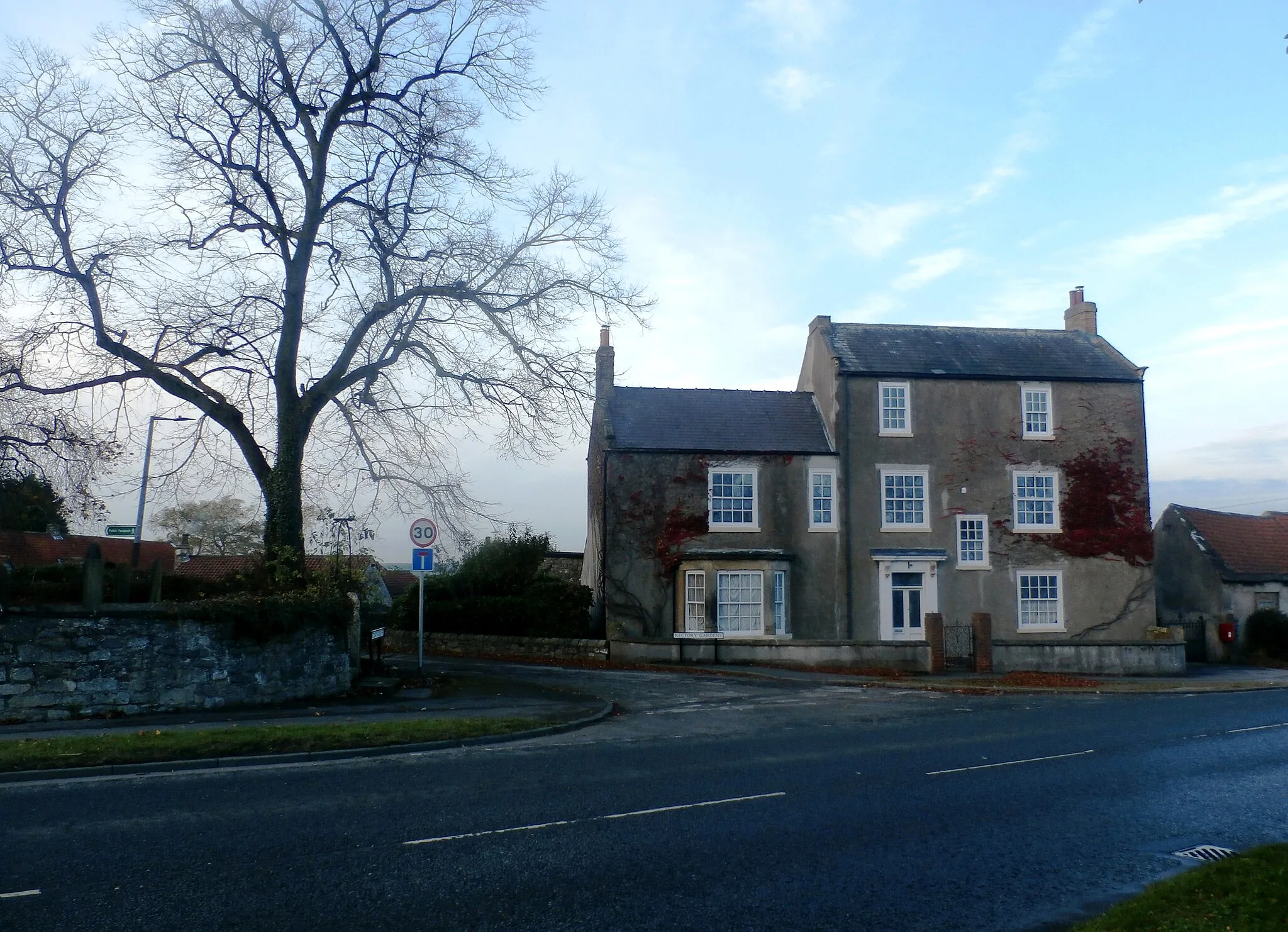 Photo showing: Village Scene in Old Edlington
