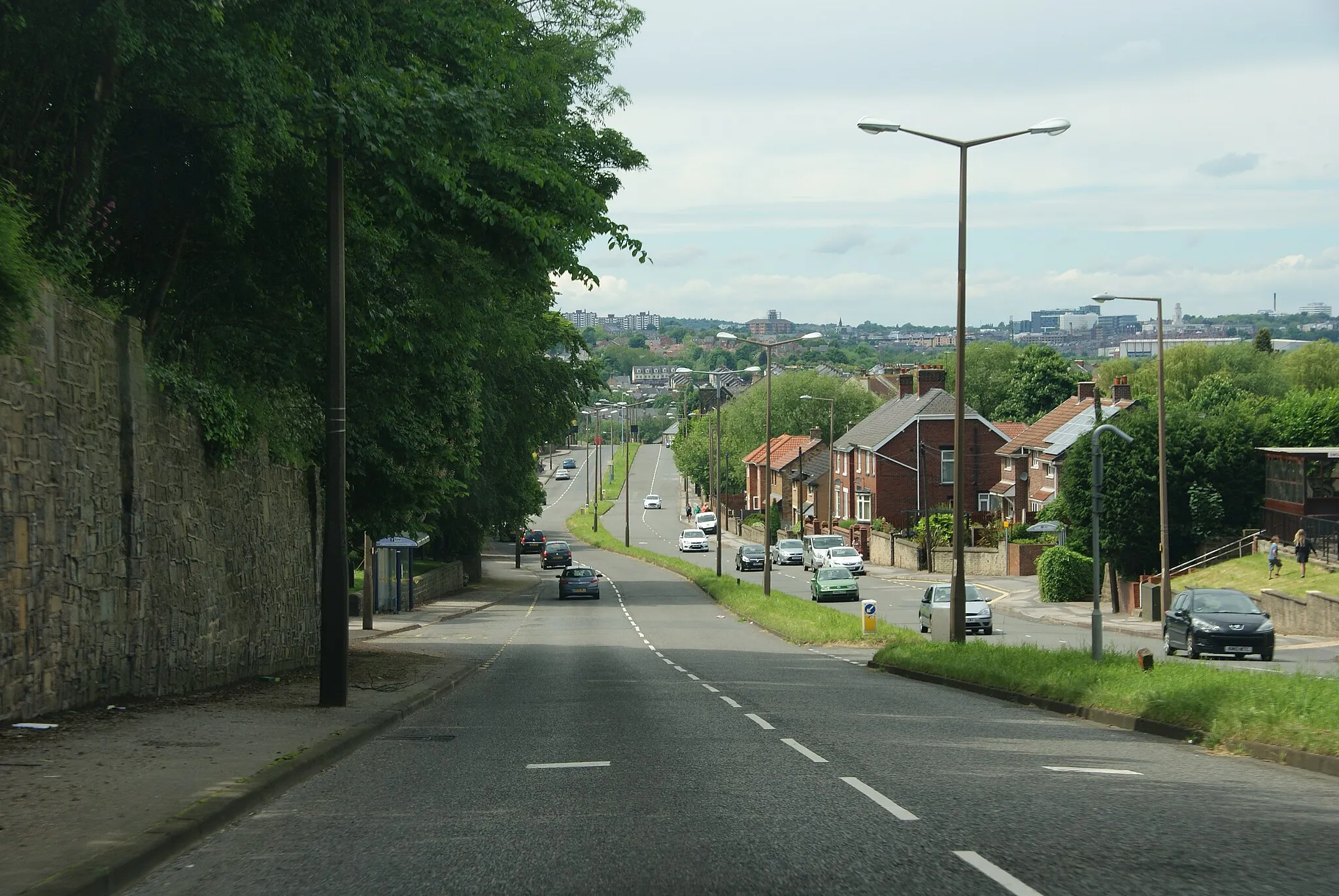 Photo showing: Doncaster Road in Ardsley