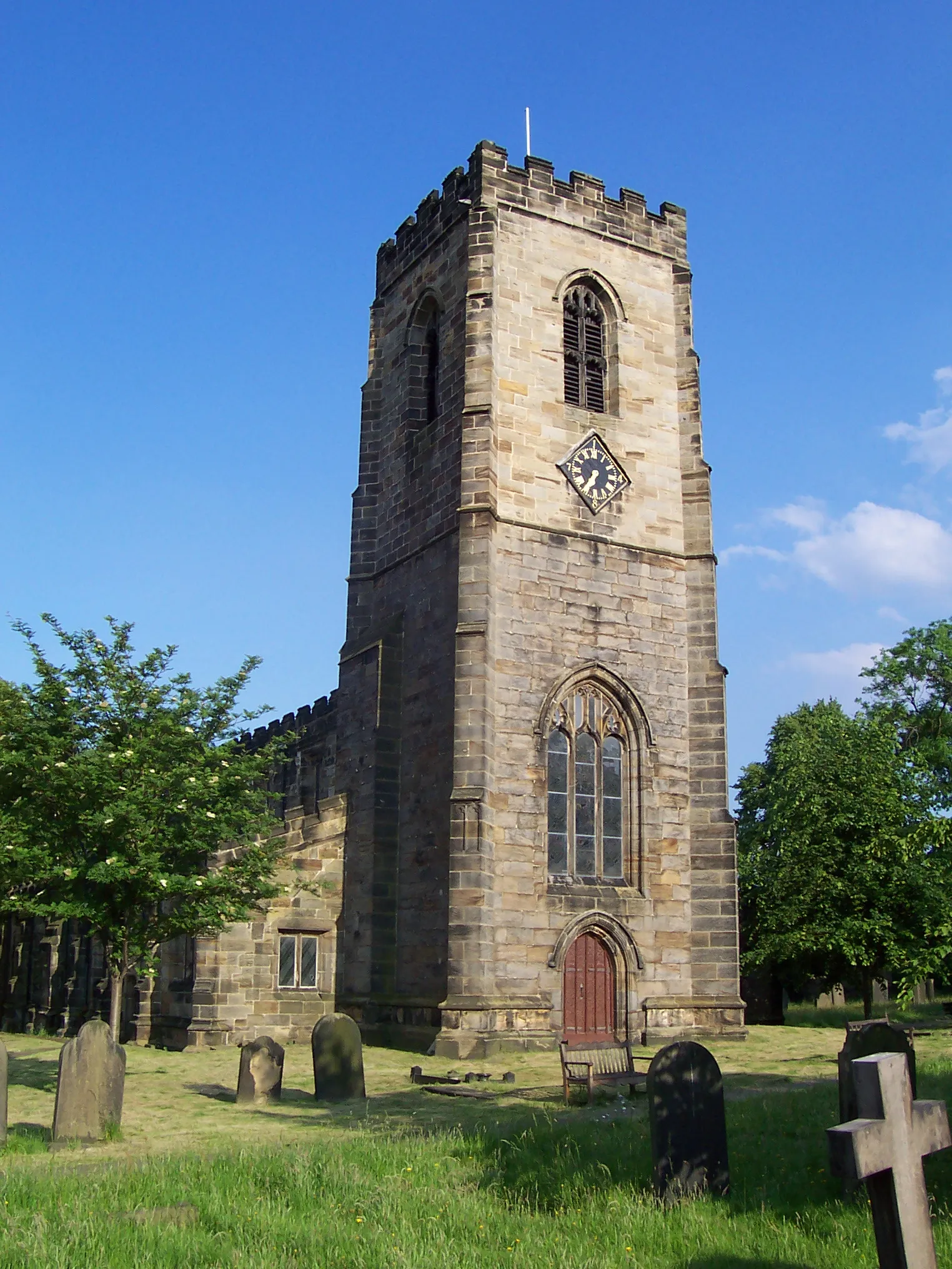 Photo showing: Photograph of Darton Church in the village of Darton taken by myself on 18 June 2005.