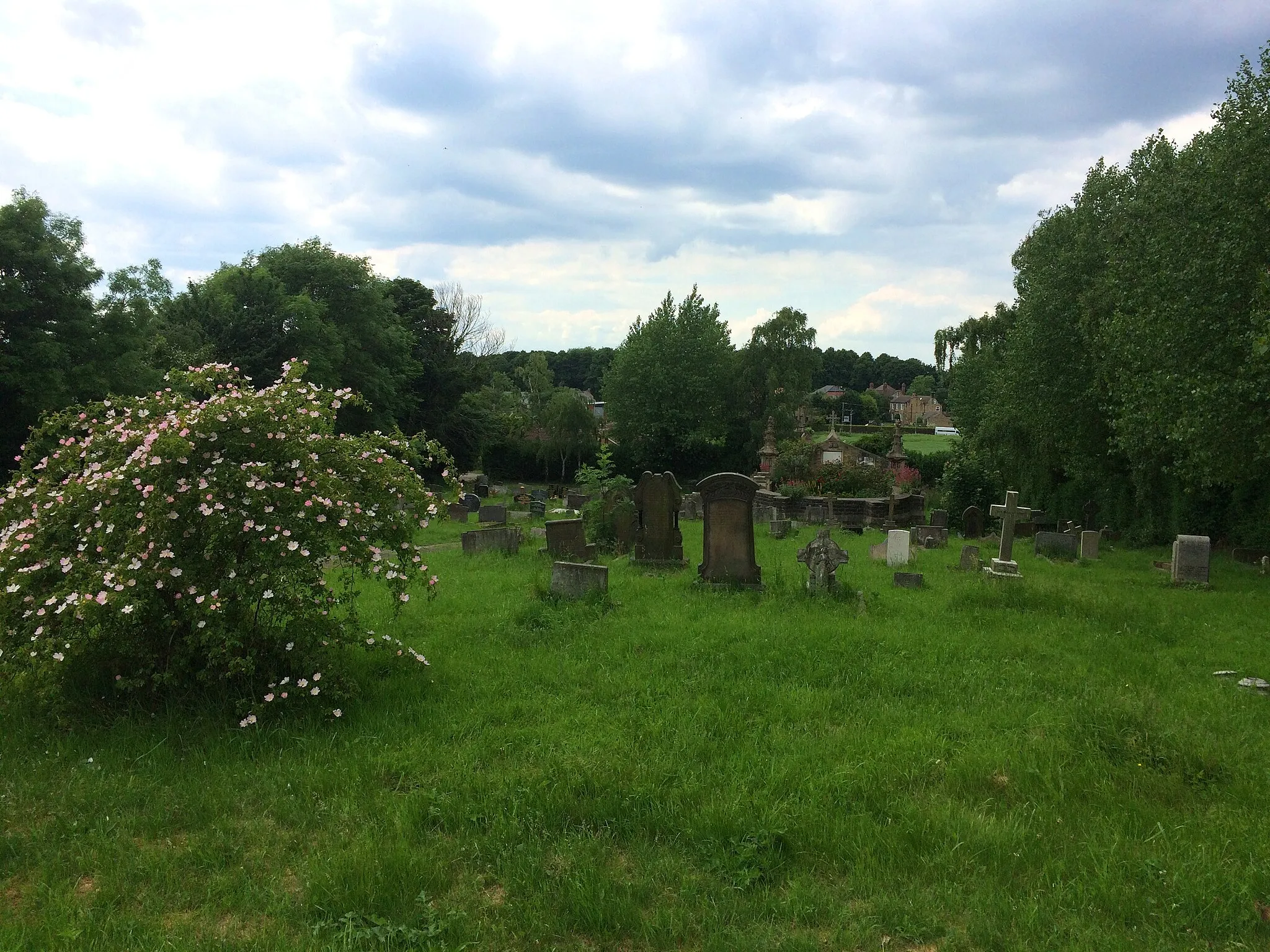 Photo showing: Cemetery on the Outskirts of Thrybergh