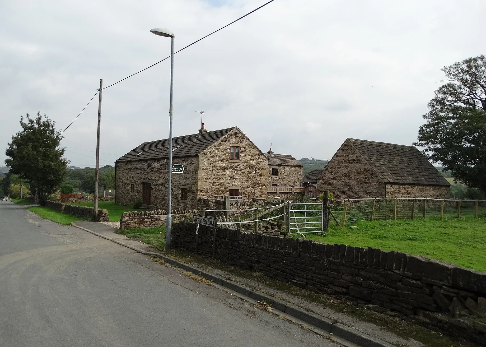 Photo showing: Photograph of the barn on Hay Green Lane, Birdwell, South Yorkshire, England