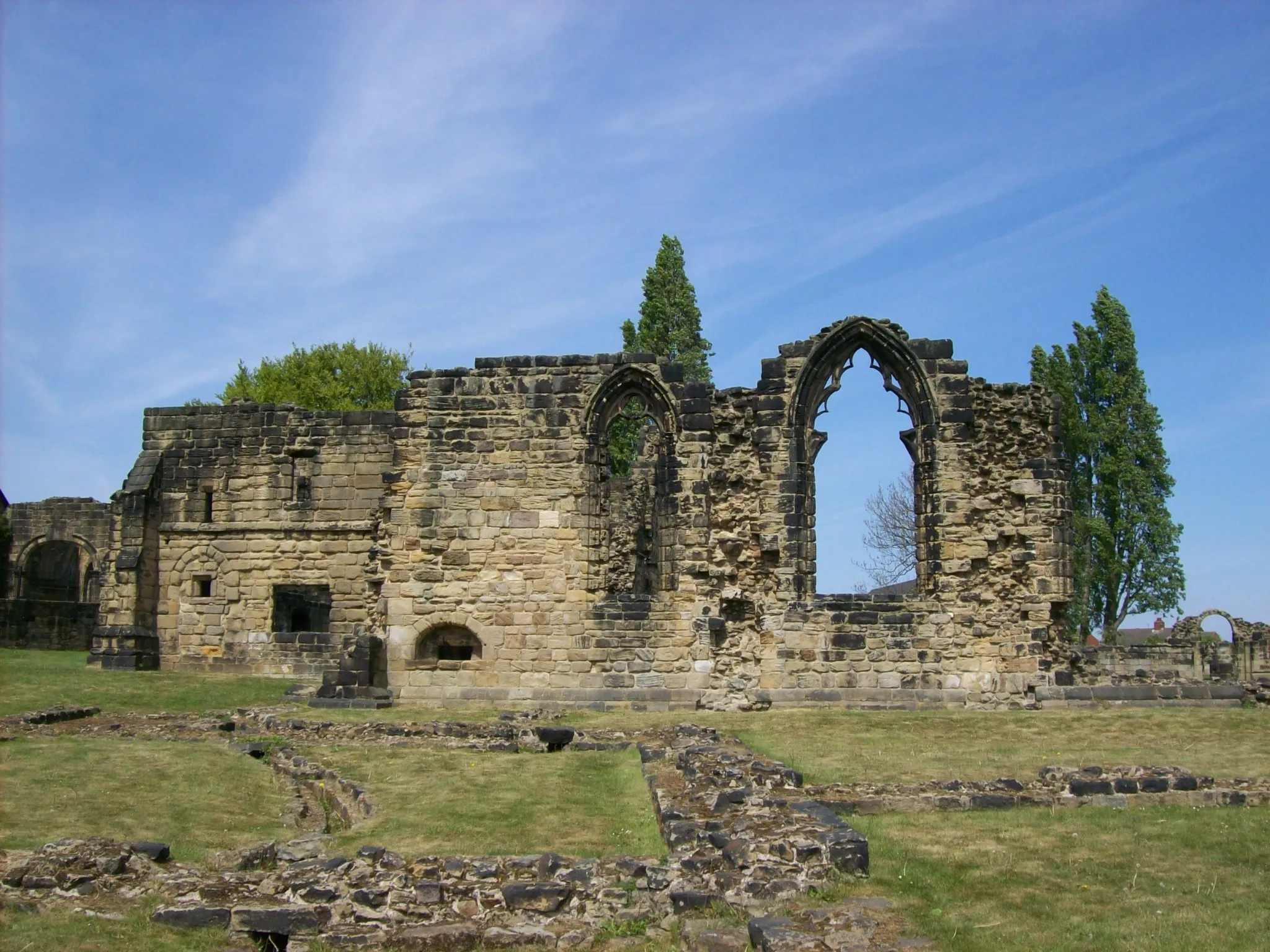 Photo showing: Monk Bretton Priory from the south