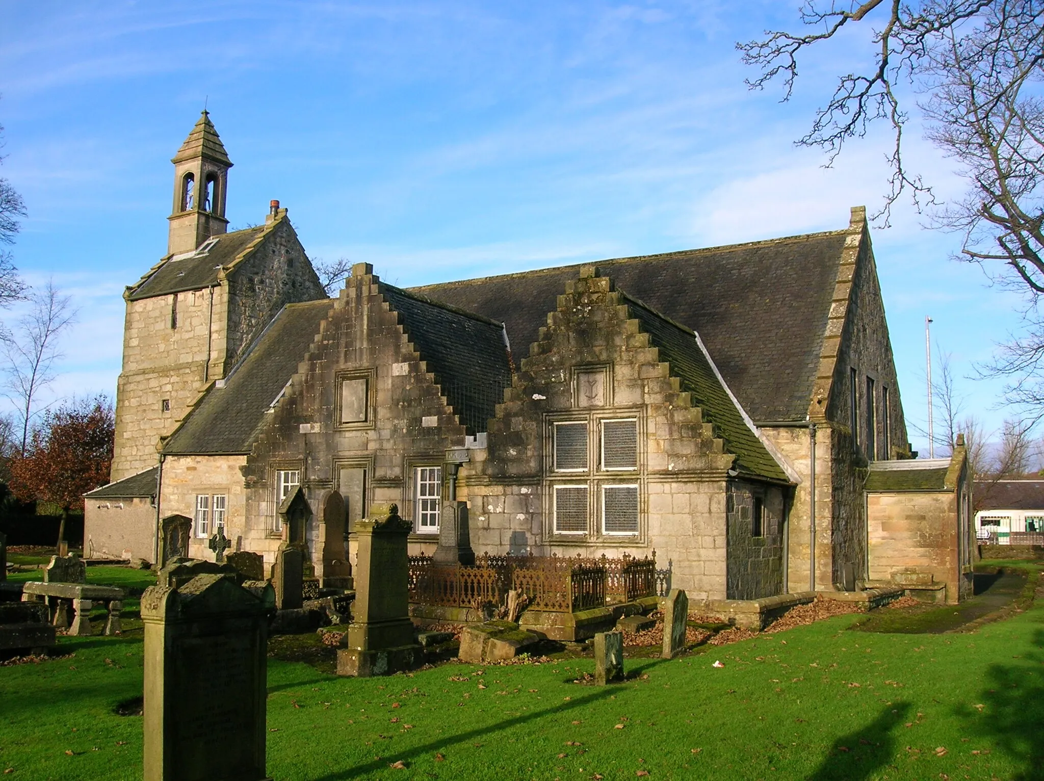 Photo showing: The old Kilbirnie Barony Kirk, North Ayrshire, Scotland