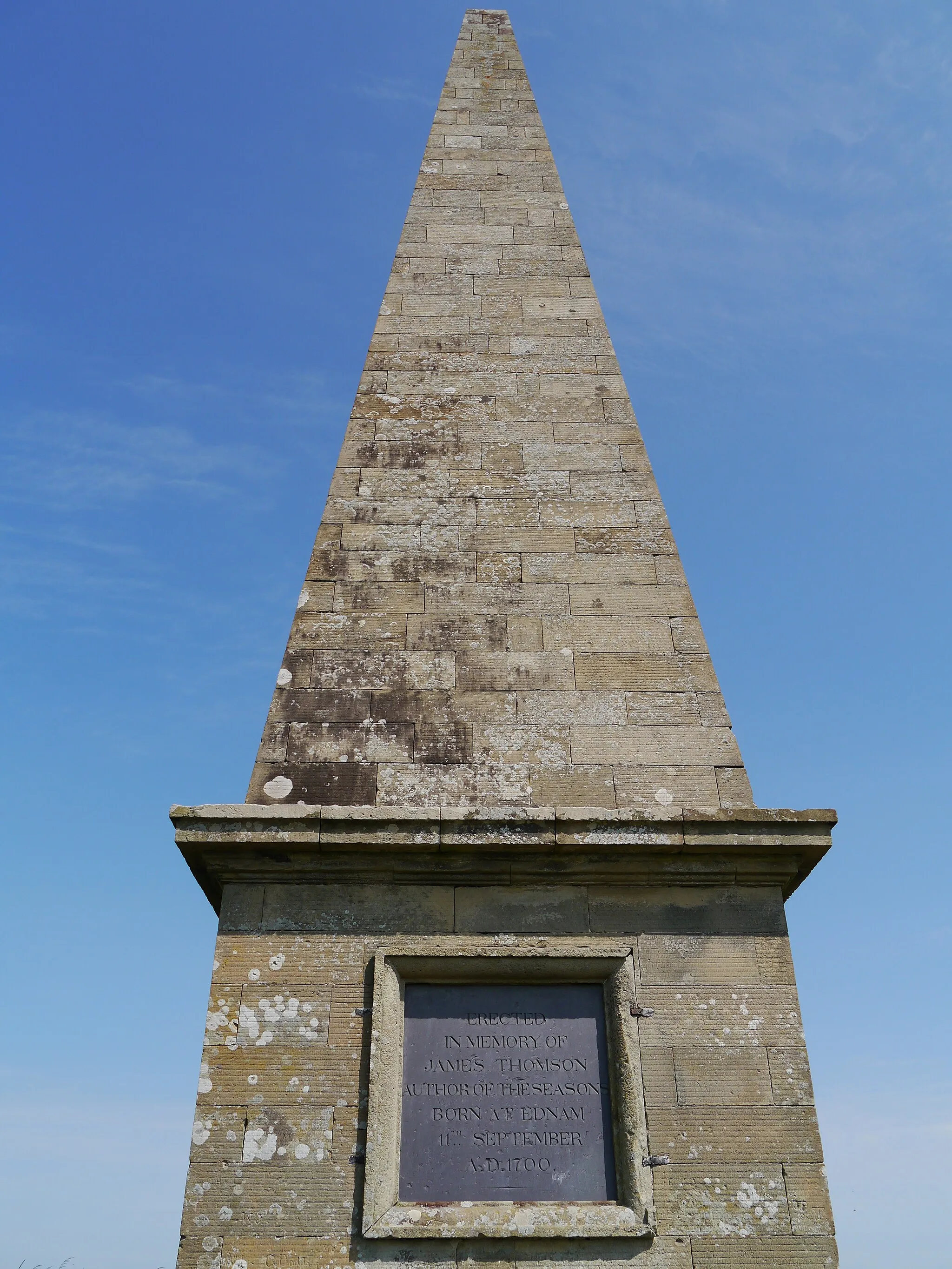 Photo showing: Thomson's Monument