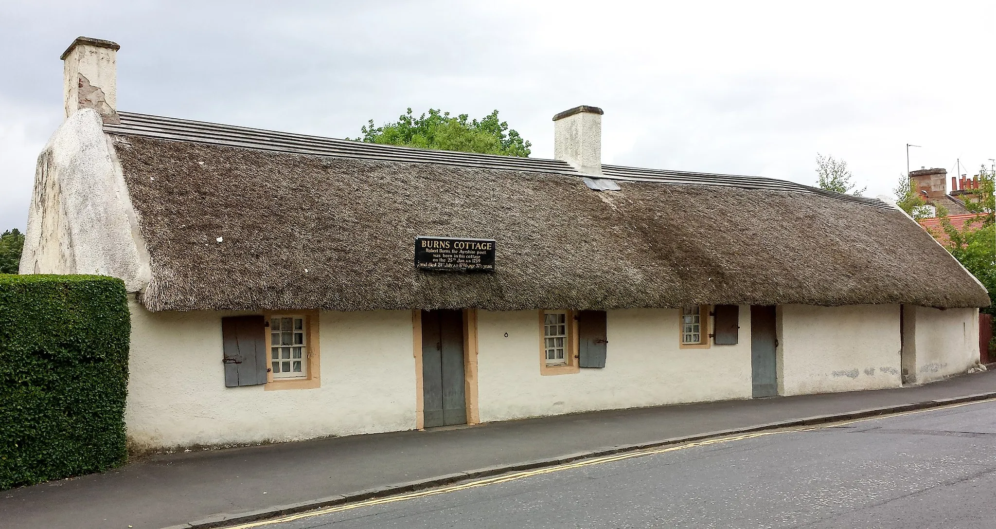 Photo showing: This is a photo of listed building number