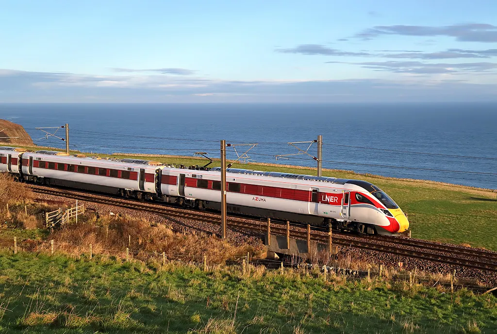 Photo showing: An LNER Azuma train at Burnmouth
This train on the East Coast Line was viewed on the southeast side of Burnmouth in December early morning light.