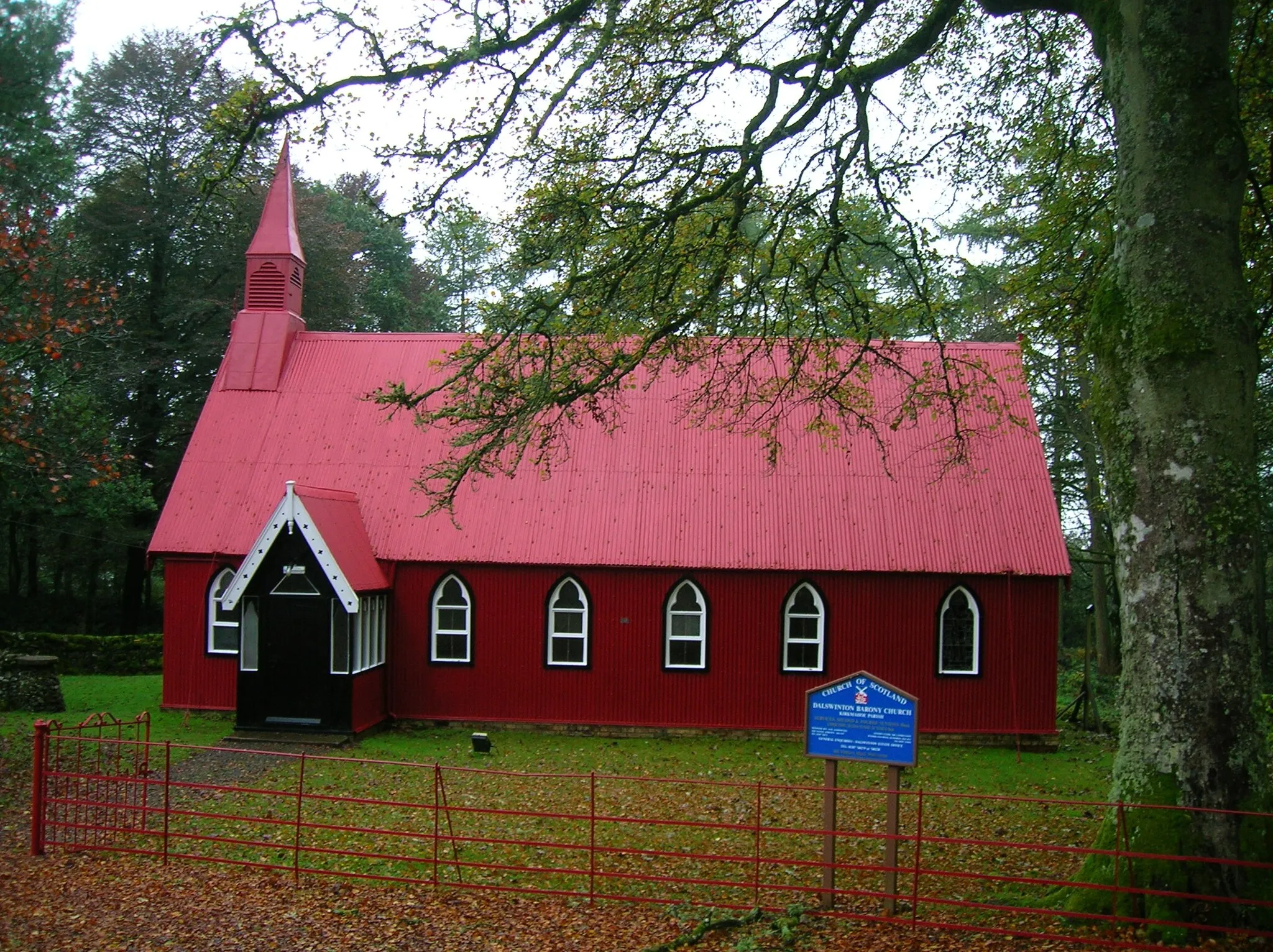 Photo showing: The Liverpool maunfactured corrugated iron Dalswinton Barony Church, Dumfries & Galloway, Scotland.