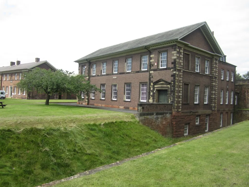 Photo showing: Alma building inside Carlisle Castle outer bailey