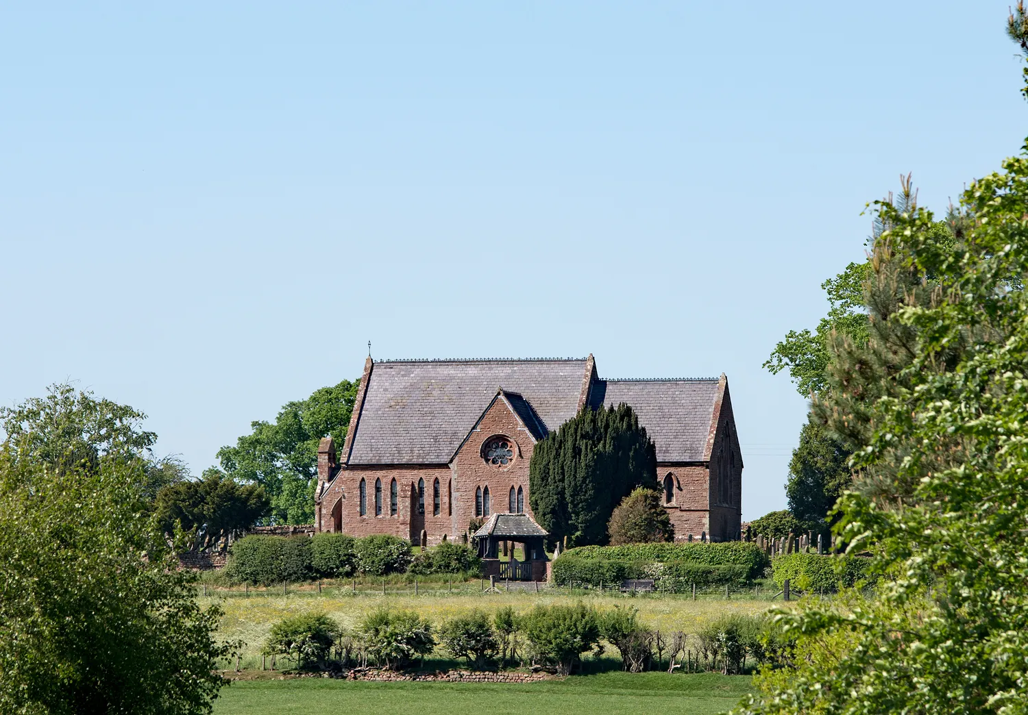 Photo showing: Church of St Michael & All Angels, Ainstable - May 2017 (2)