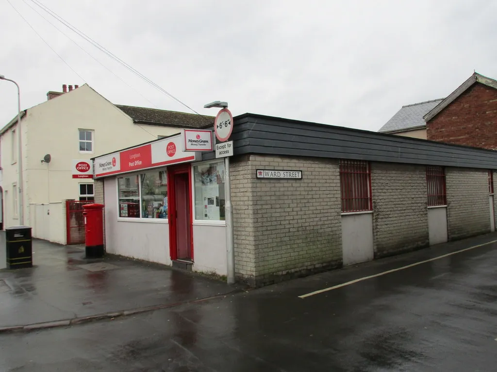Photo showing: Longtown Post Office