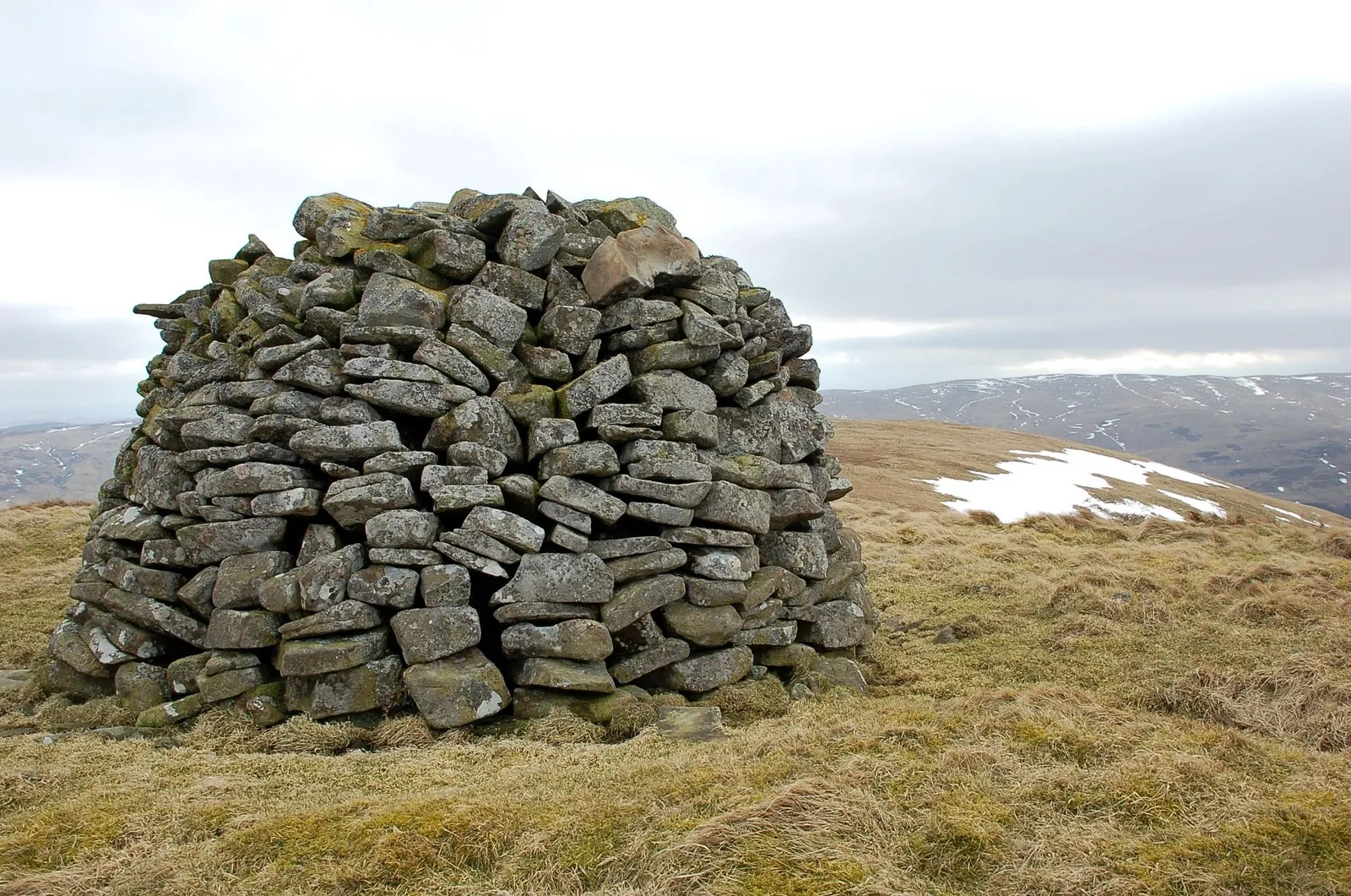 Photo showing: Summit cairn, Mountbenger Law