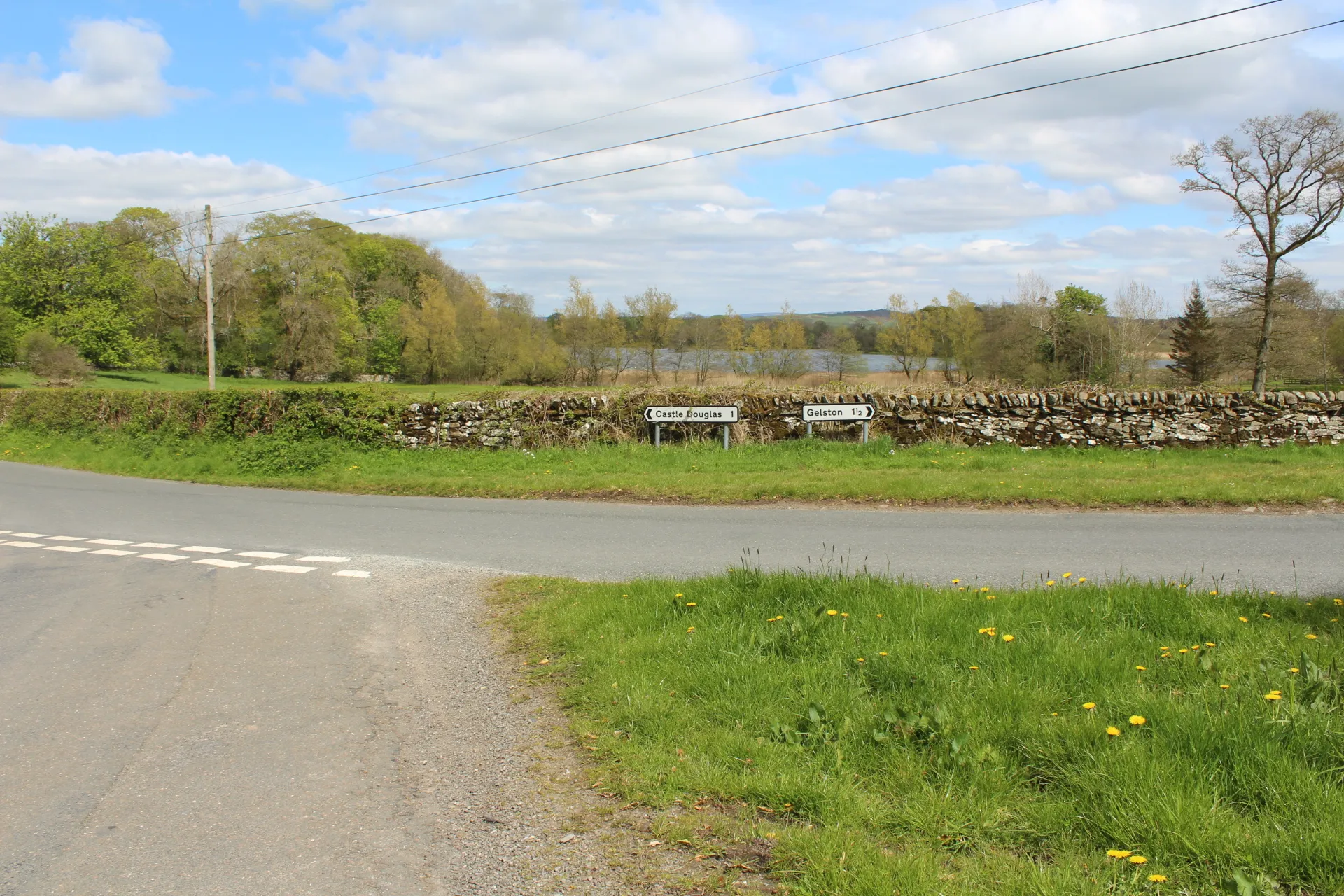 Photo showing: Road Junction at Furbar