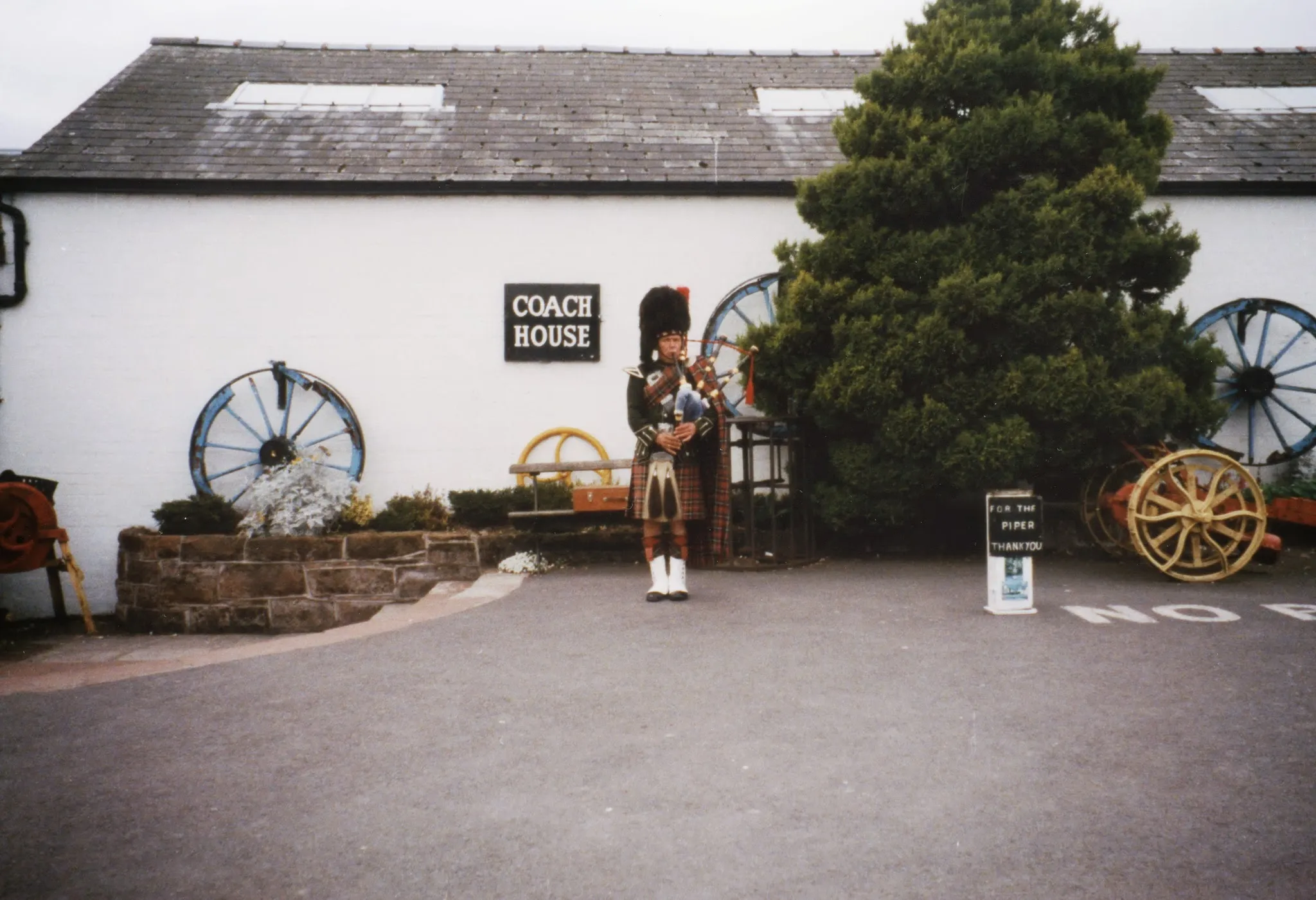 Photo showing: Around Gretna Green, Gretna Green