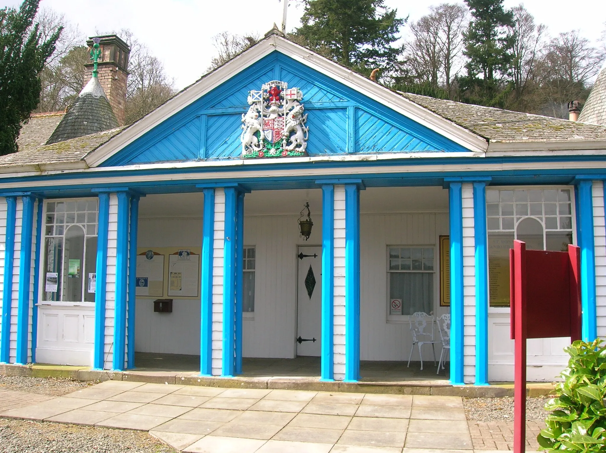 Photo showing: Saint Ronan's Wells at Innerleithen, Borders, Scotland