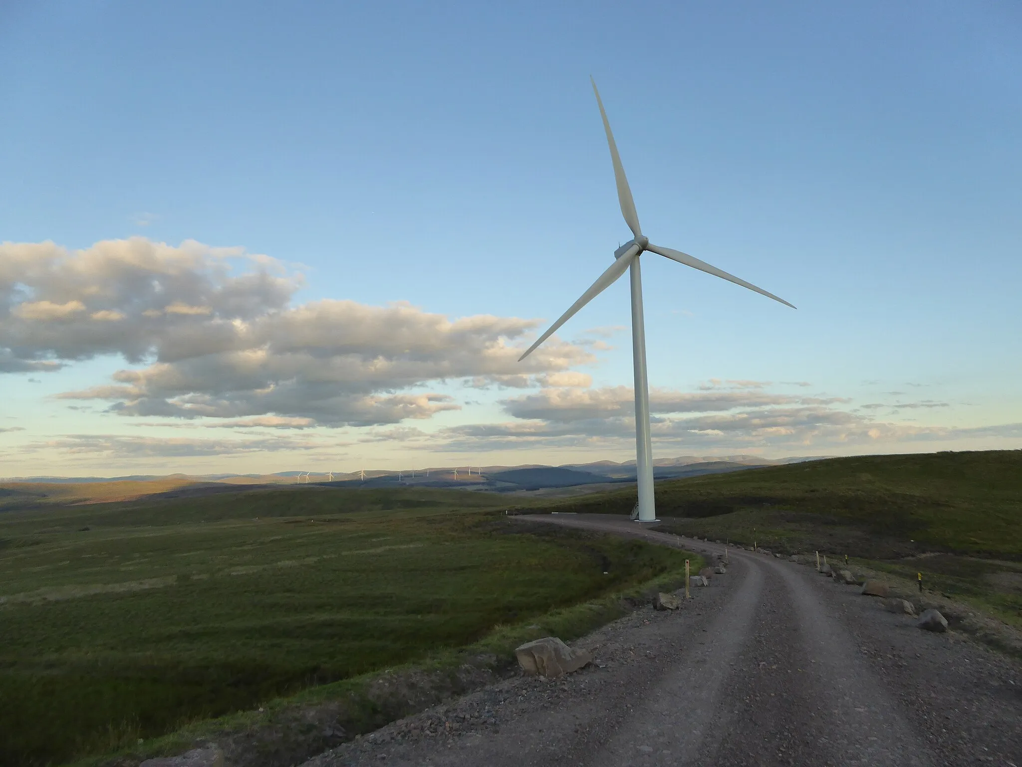 Photo showing: New wind turbine on Strawberry Hill