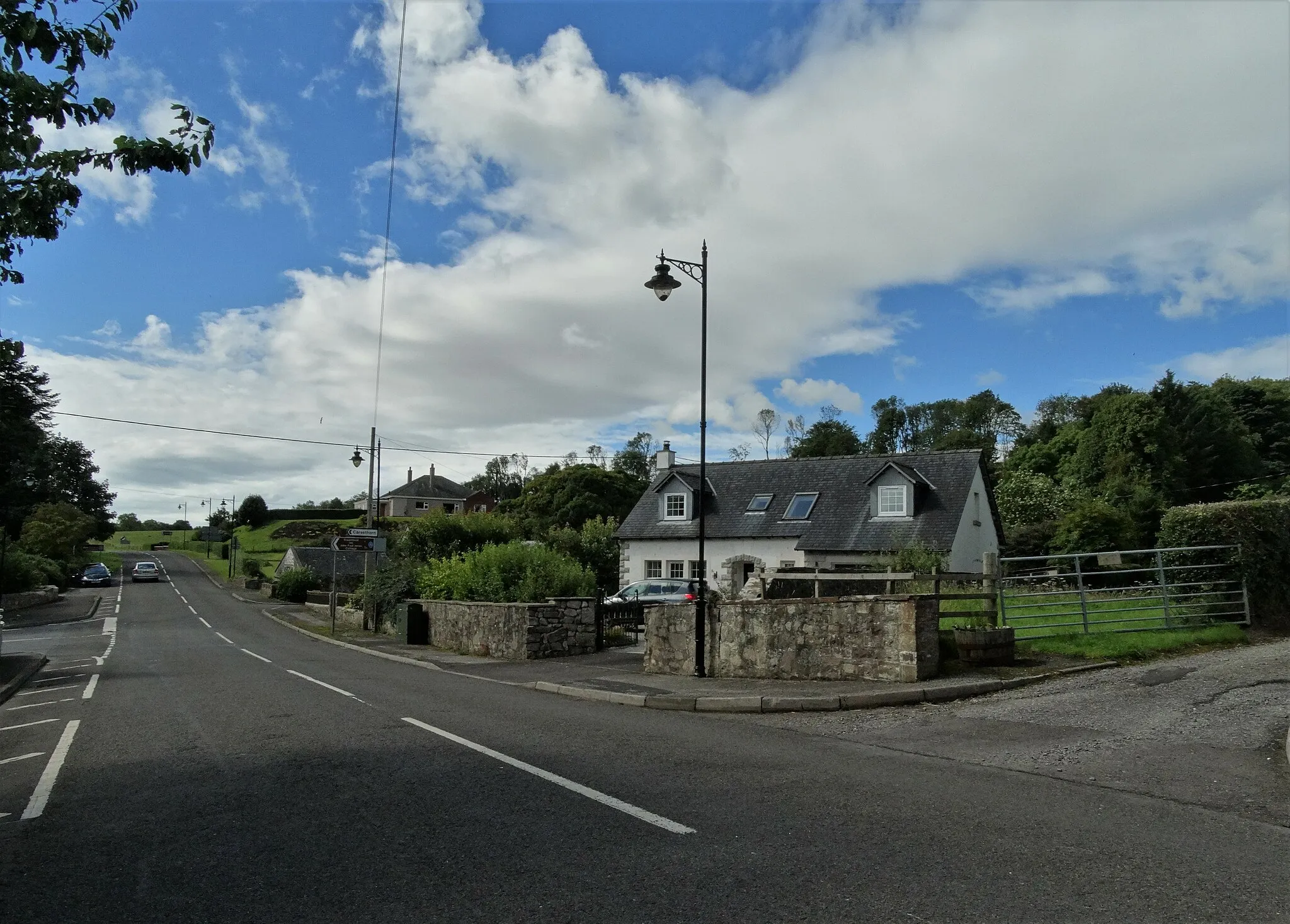 Photo showing: In Kirkbean by the A710