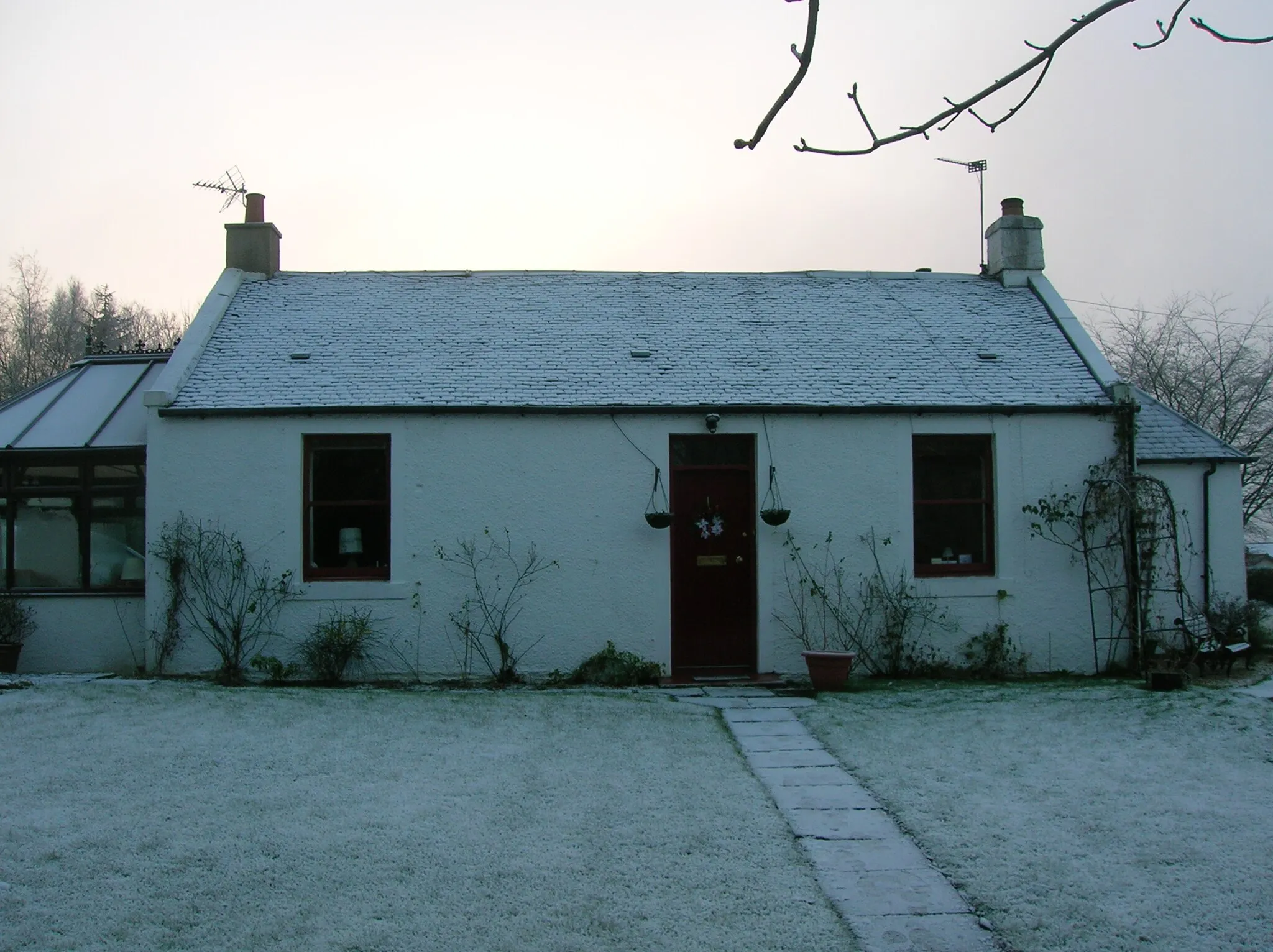 Photo showing: The old mine manager's house at Benslie, North Ayrshire, Scotland.