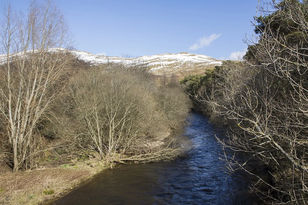 Photo showing: The Yarrow Water