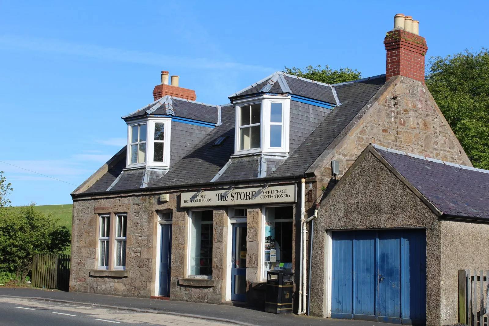 Photo showing: The Store, Main Road, Kirkoswald