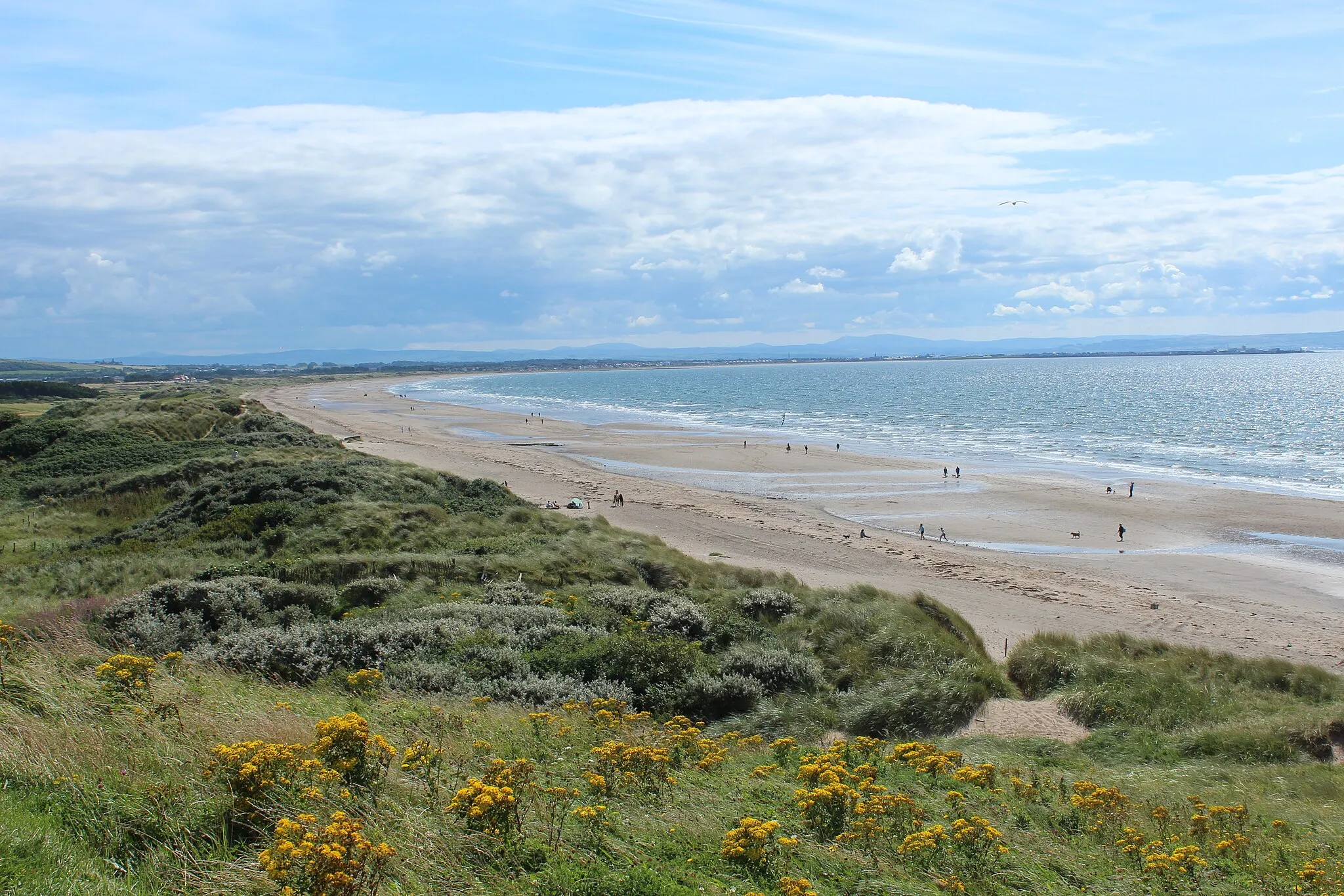 Photo showing: Irvine Beach