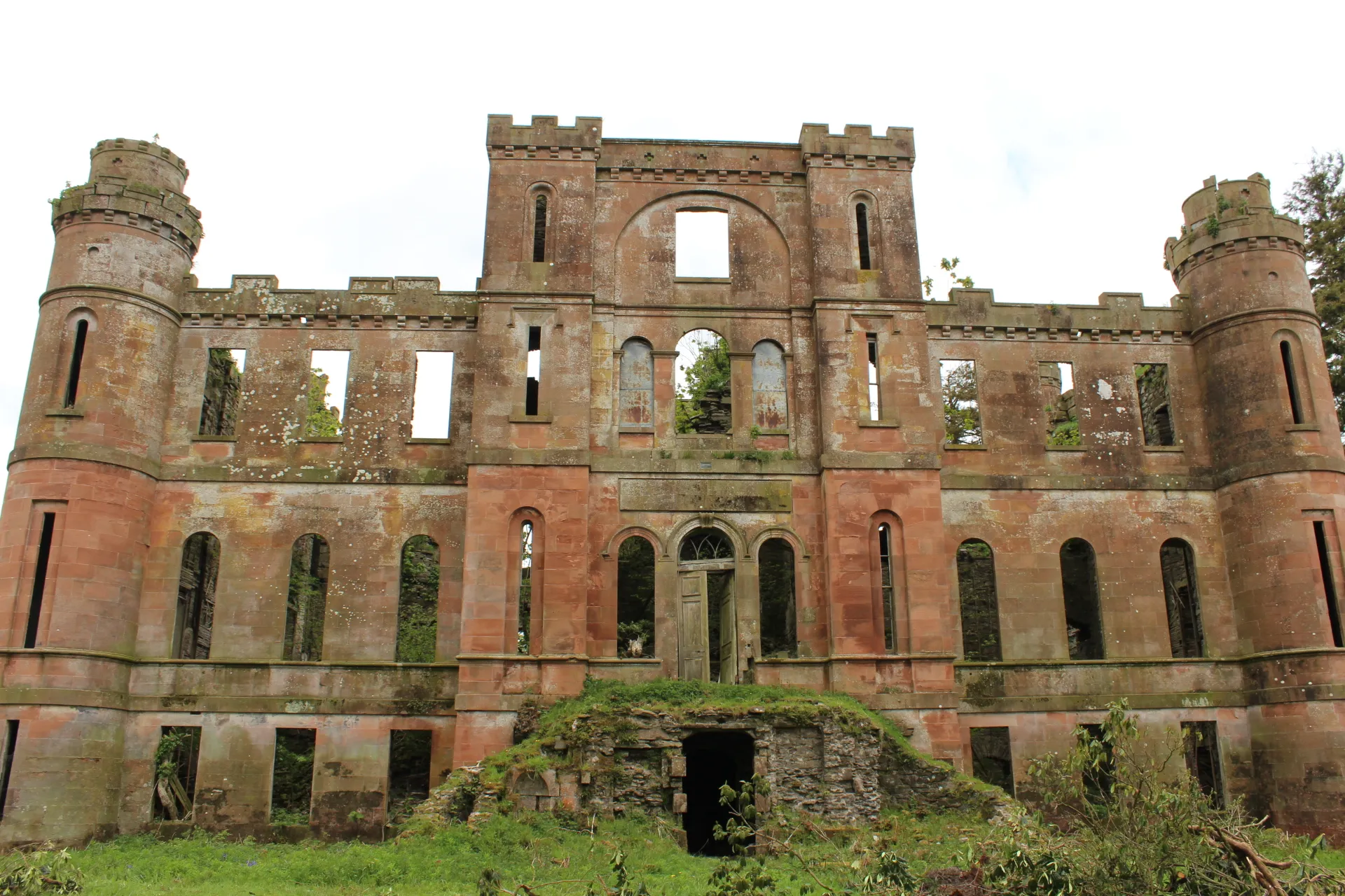 Photo showing: Gelston Castle