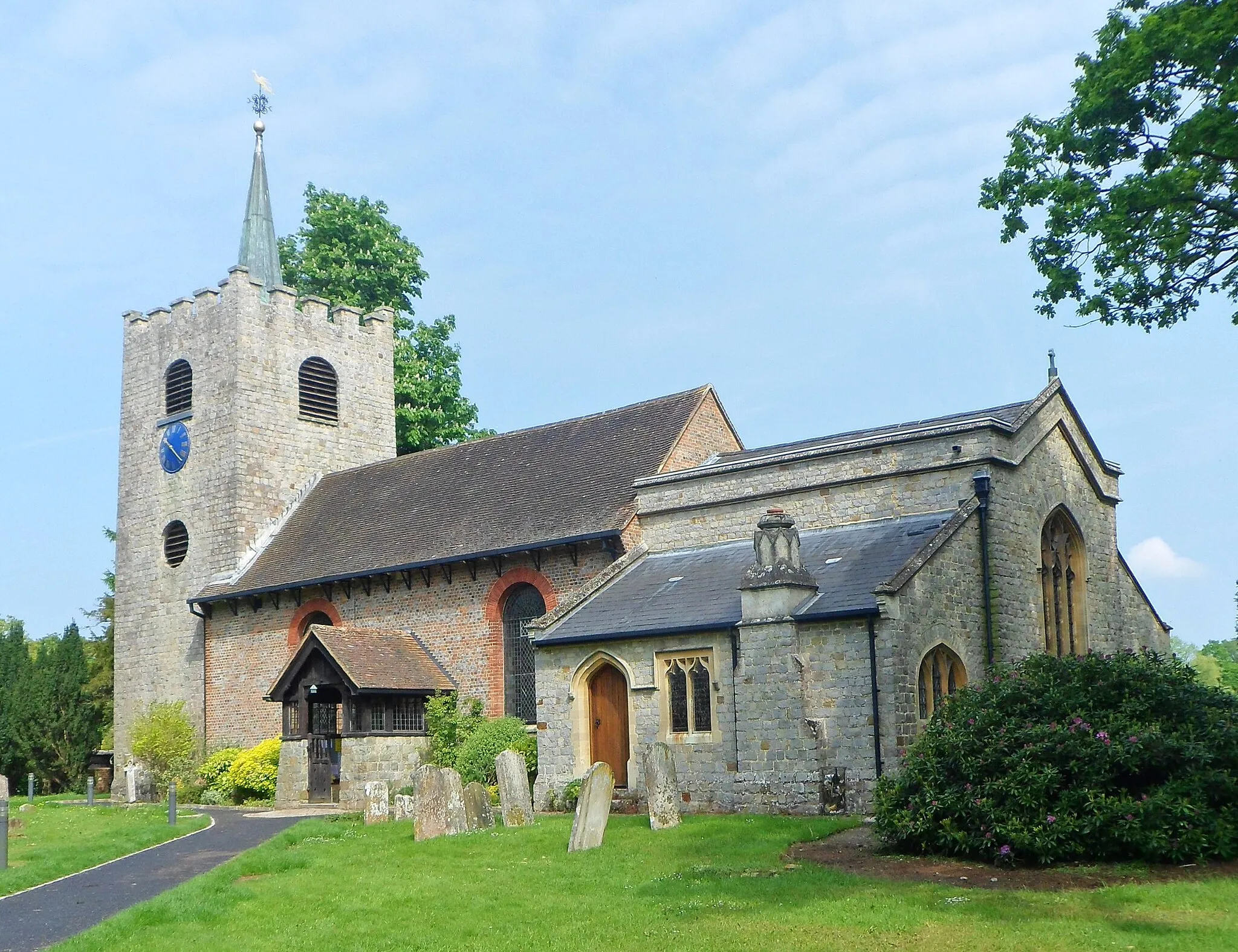 Photo showing: St Michael and All Angels Church, Church Lane, Pirbright, Borough of Guildford, Surrey, England.