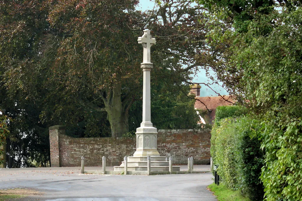 Photo showing: War memorial at Waldron, East Sussex, England