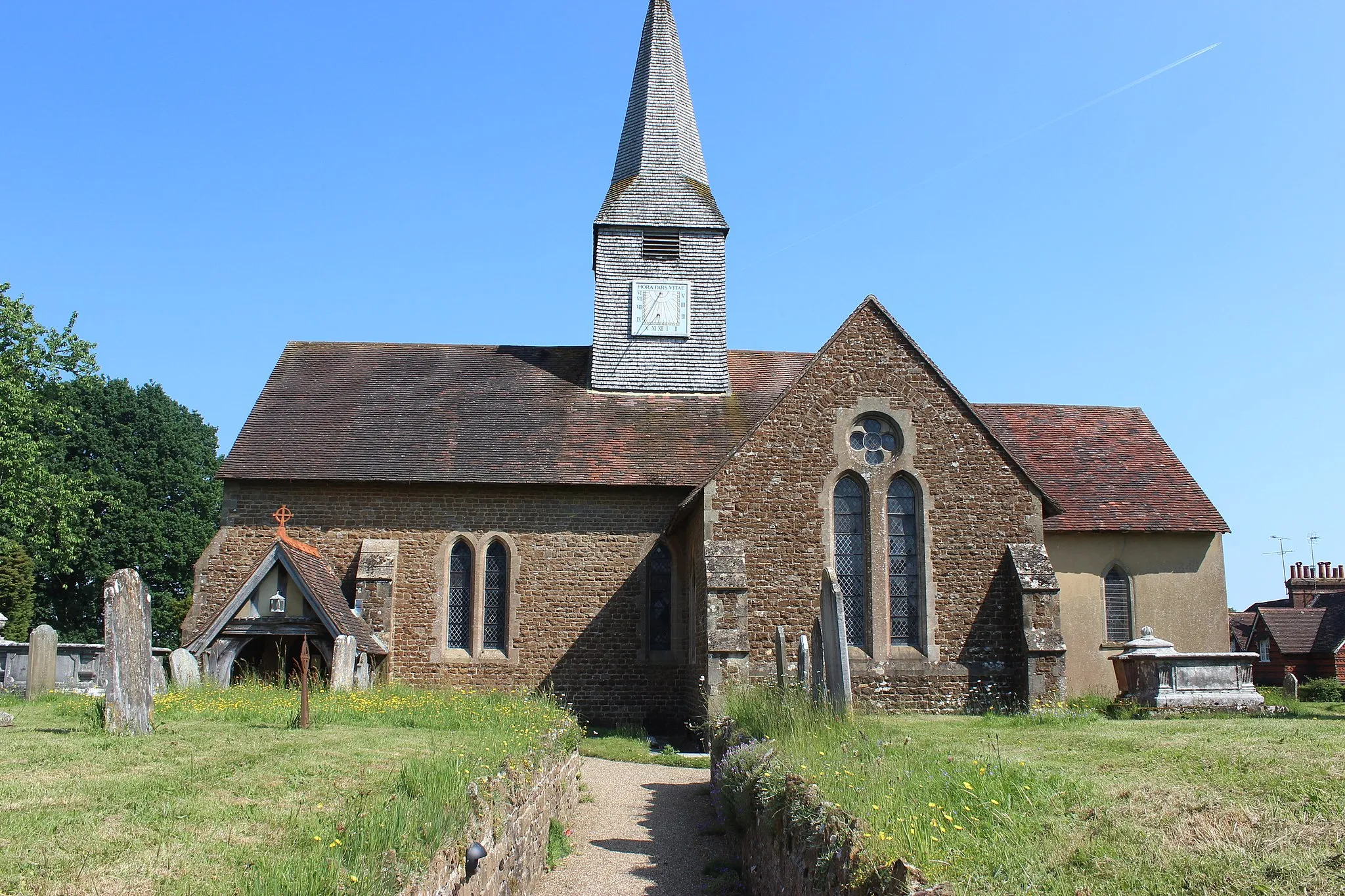 Photo showing: St Michael and All Angels, Thursley