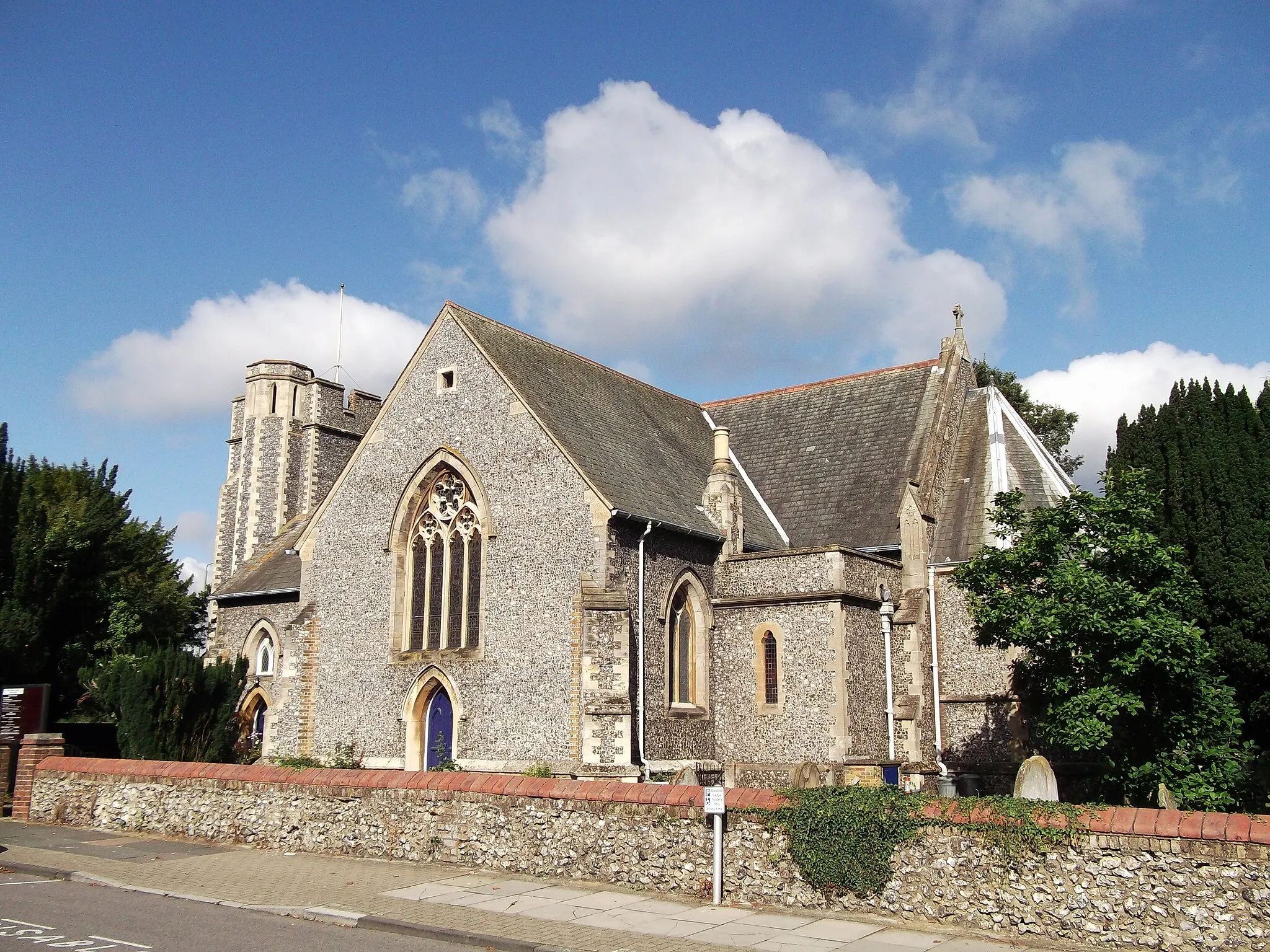 Photo showing: Holy Trinity Church, Bromley